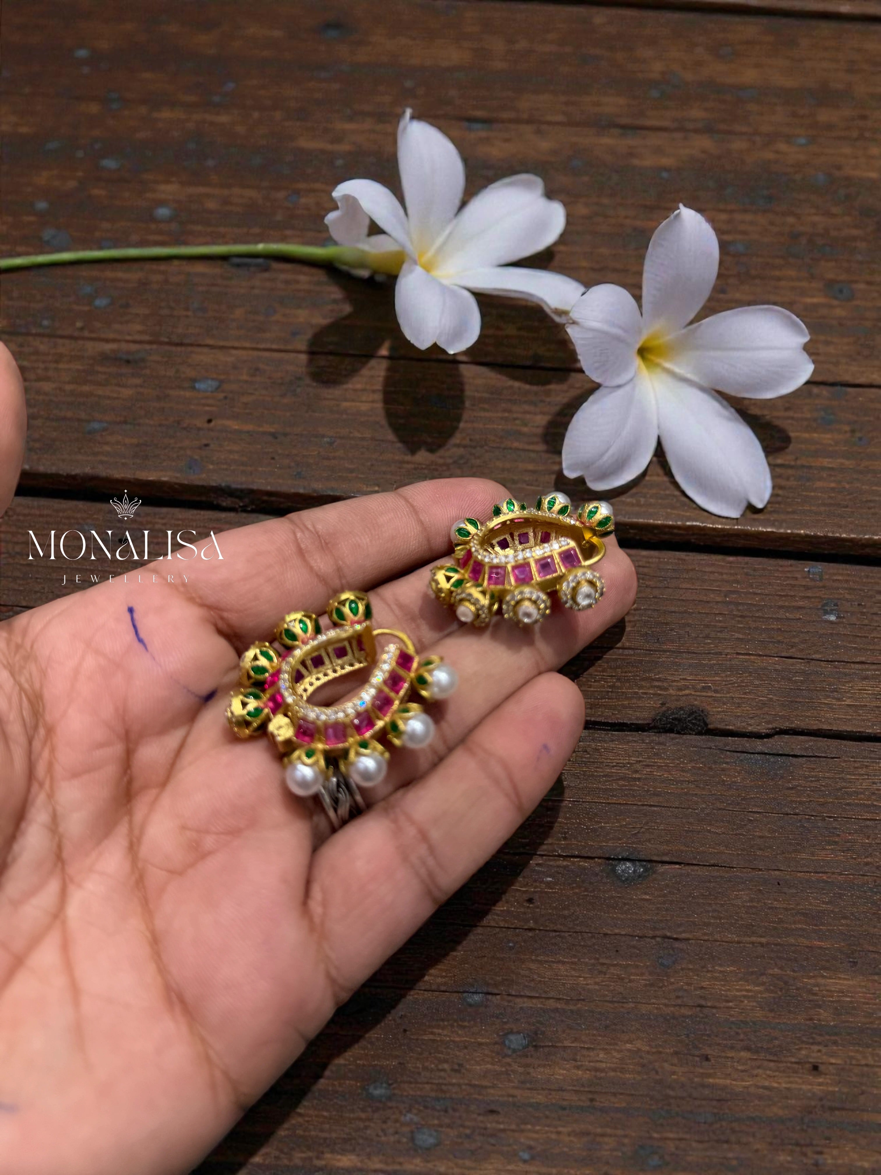 Venya Antique Bali Earing