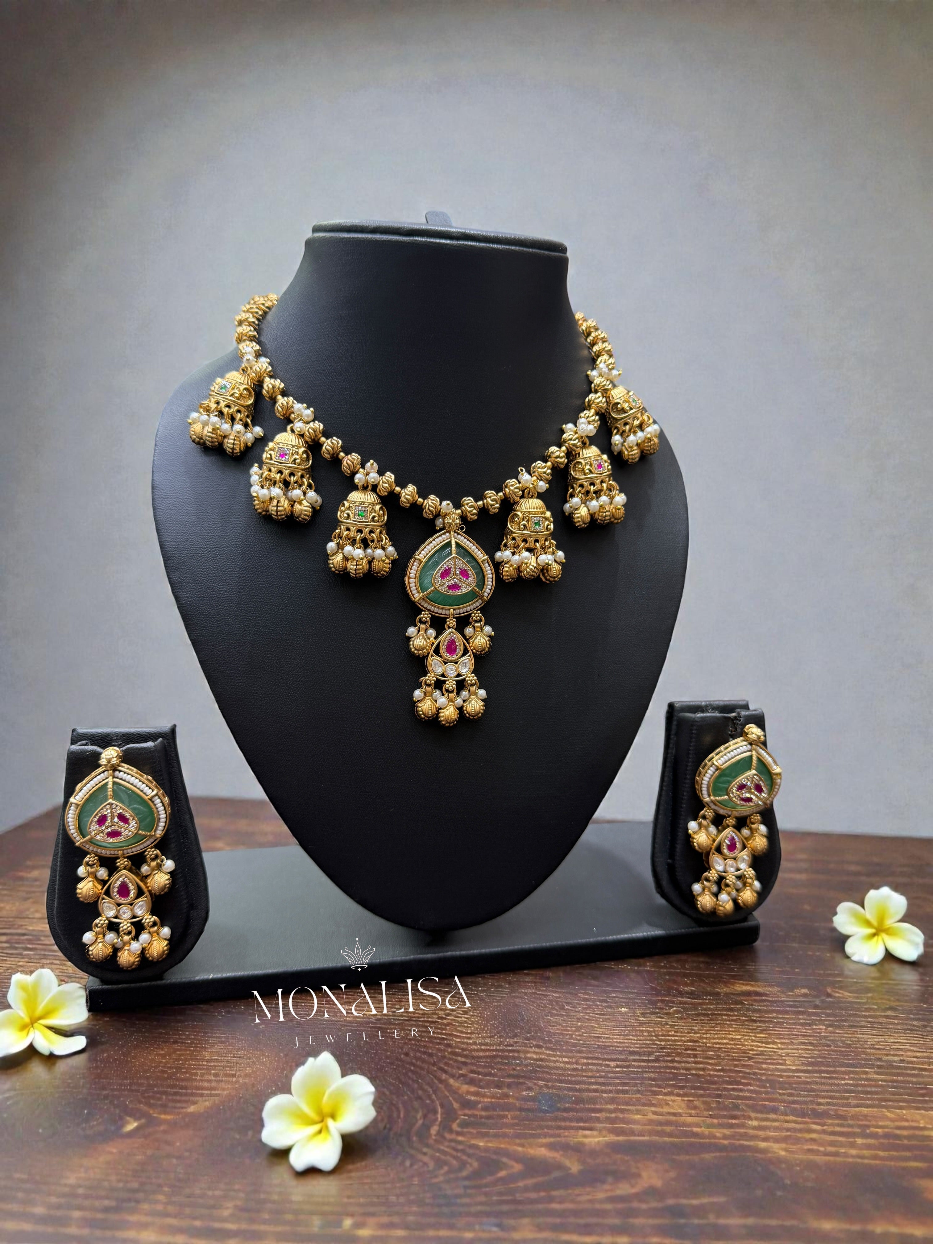 Dheriya Antique Designer Necklace Set