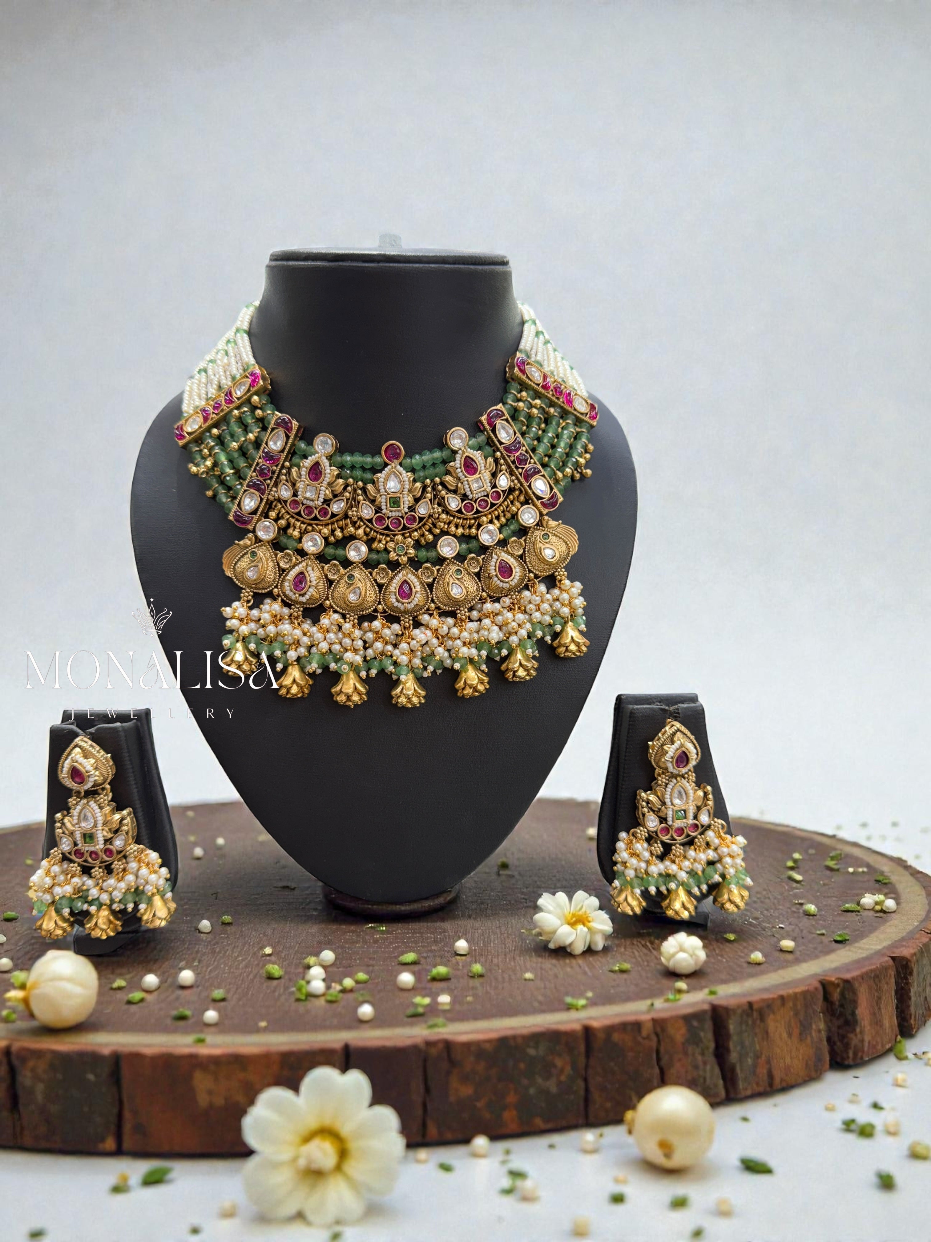 Elnora Antique Designer Necklace Set