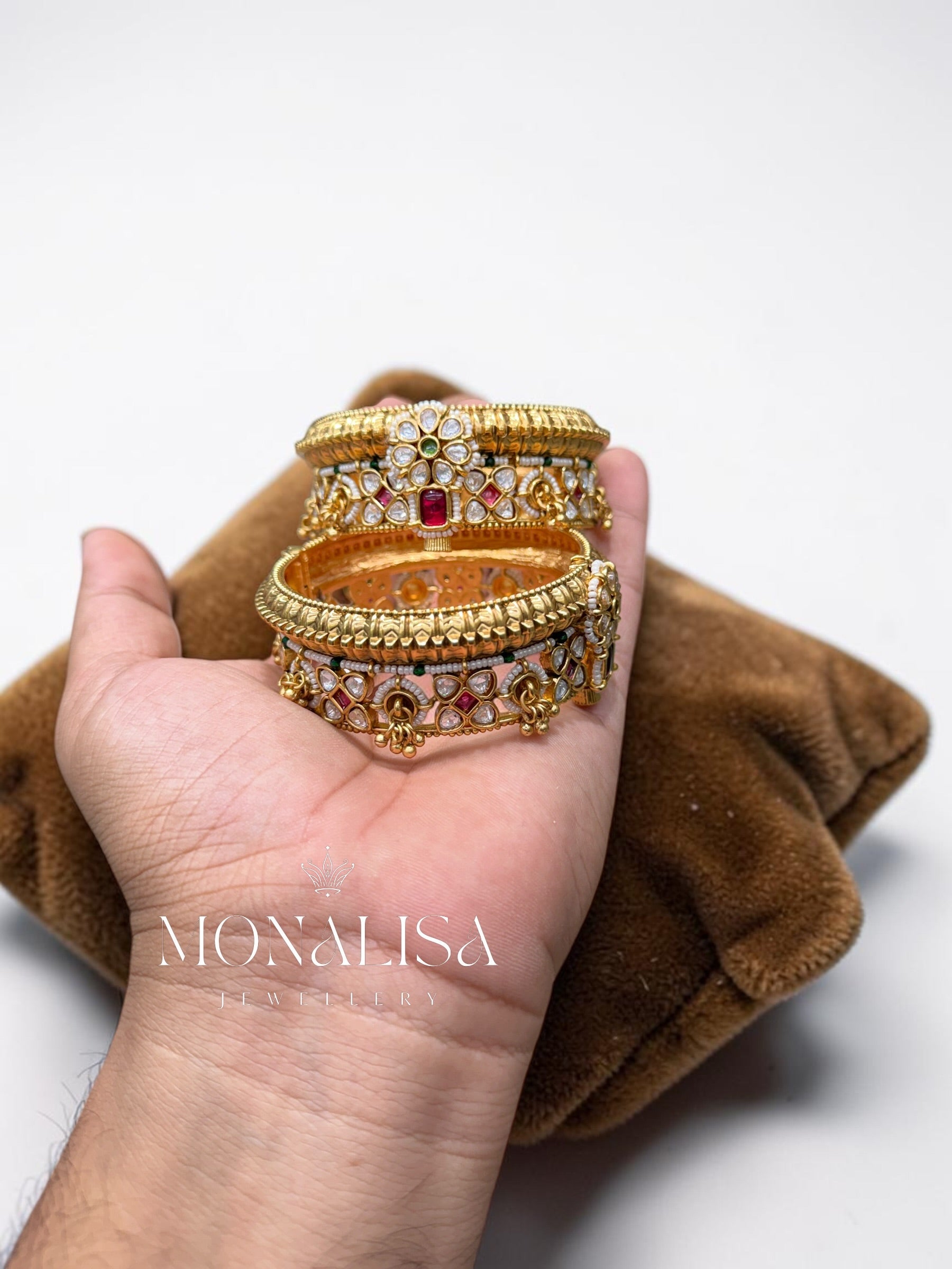 Sonika Antique Designer Bangles