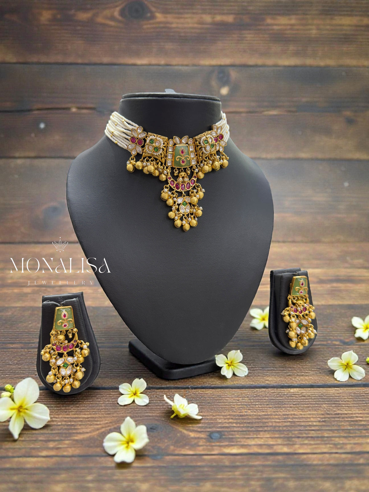Navira Antique Designer Necklace Set