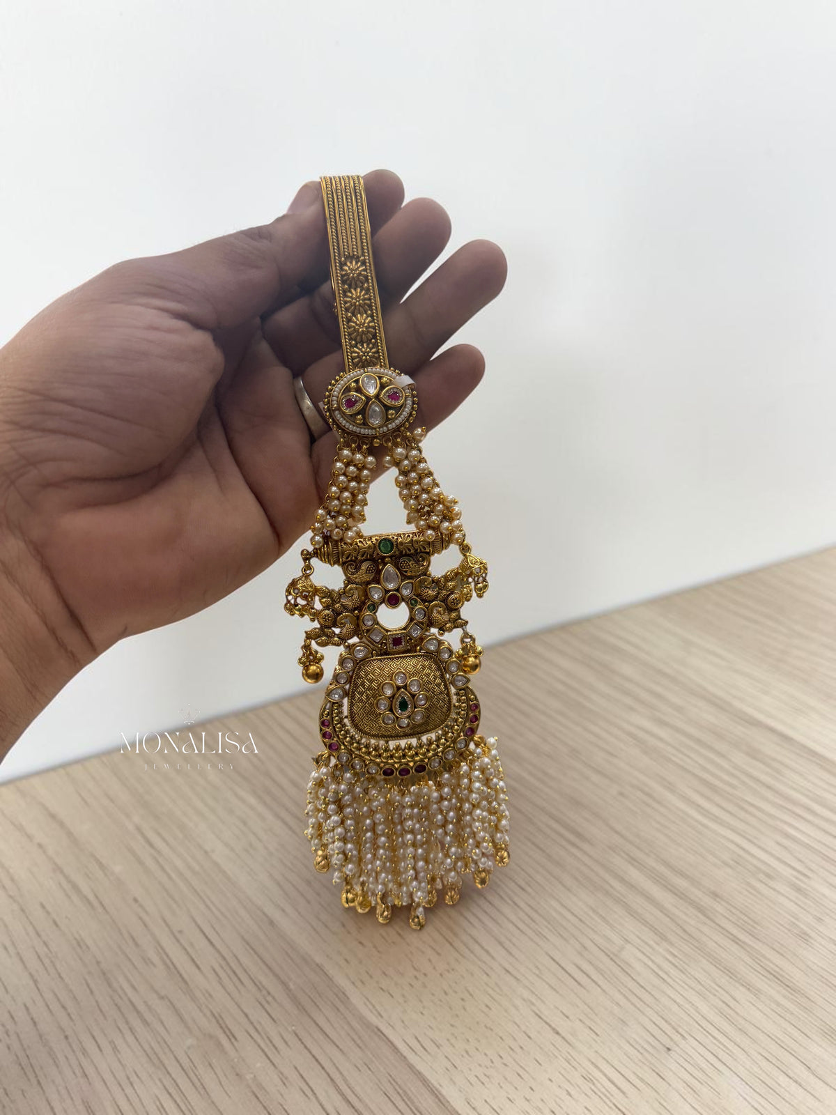 Minaka Antique Designer Challa