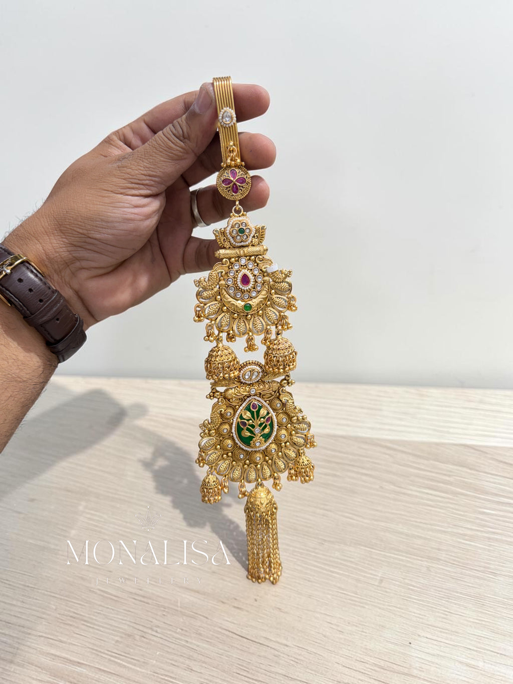 Samvika Antique Designer Challa