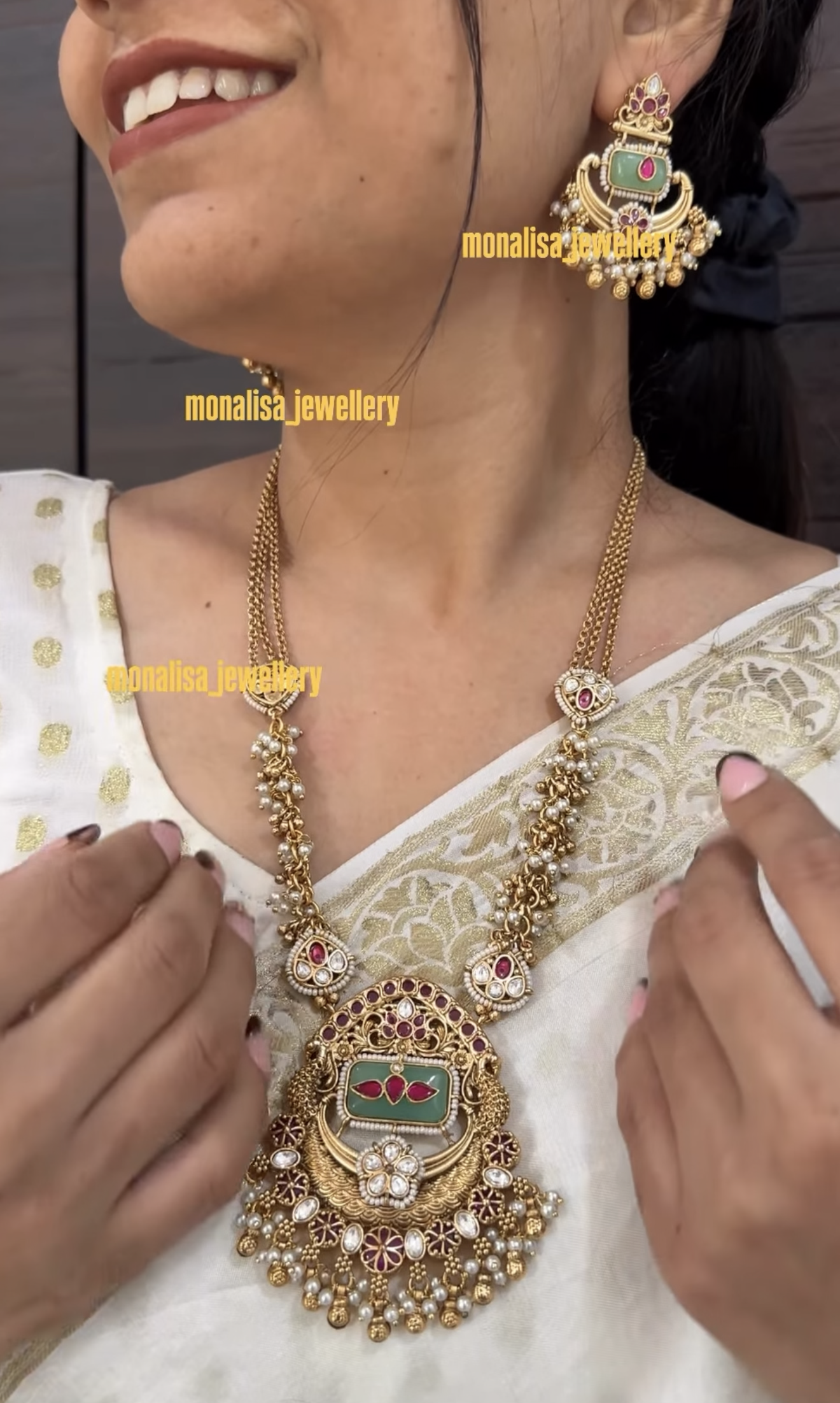 Eshika Antique Designer Necklace Set