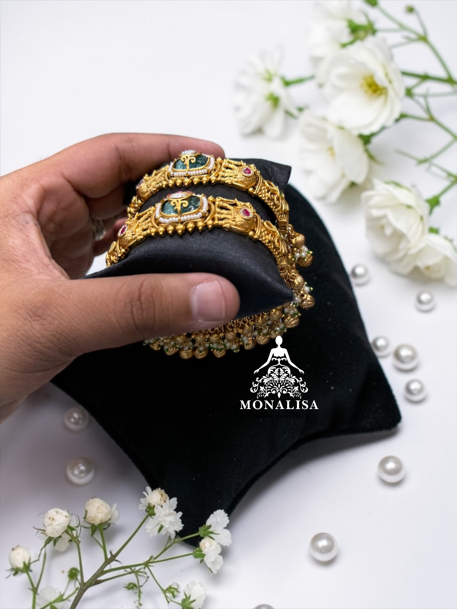 Hansraj Antique Designer Bangles