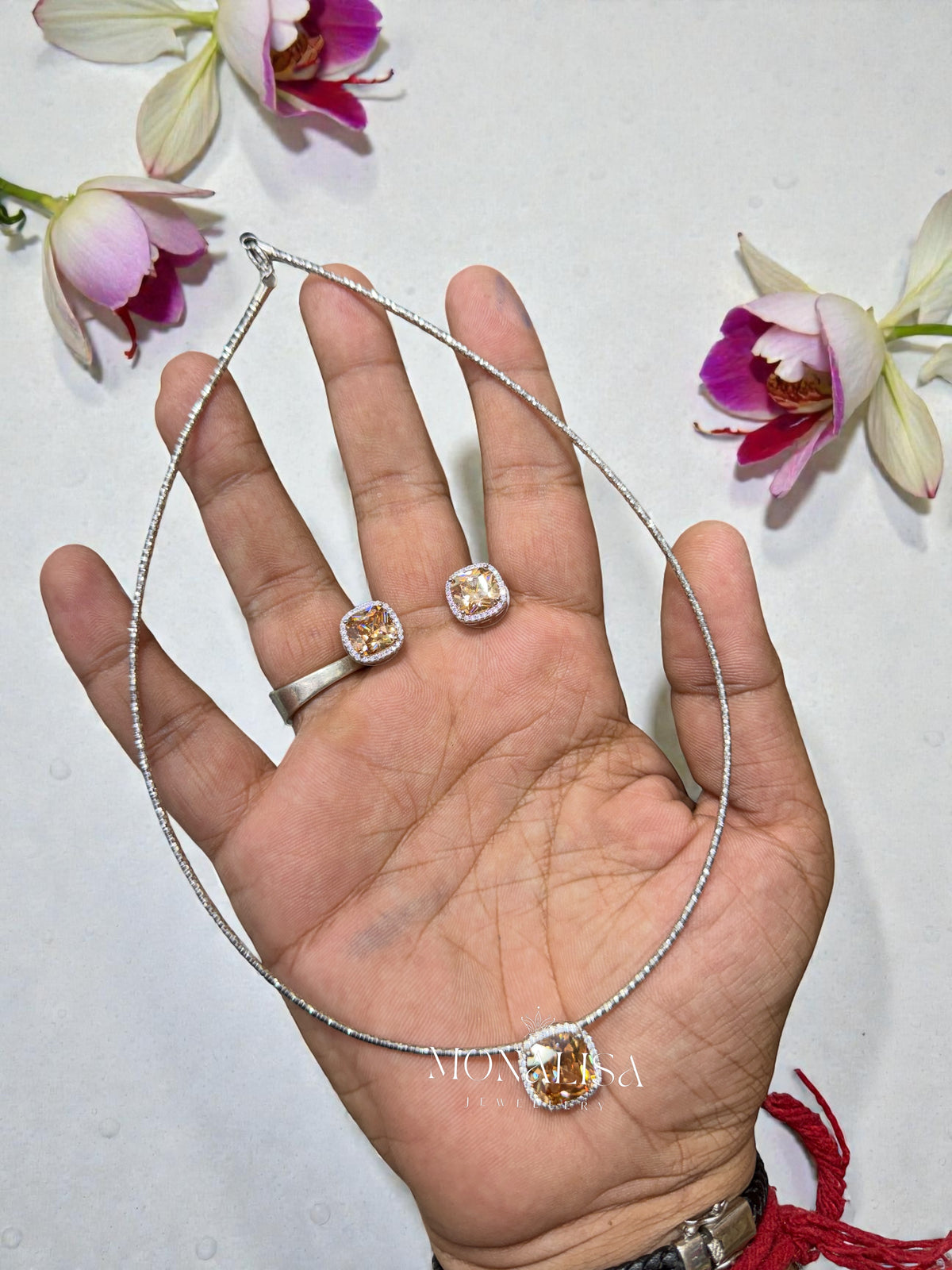 Kiara Dailywear Imported Pendant Set