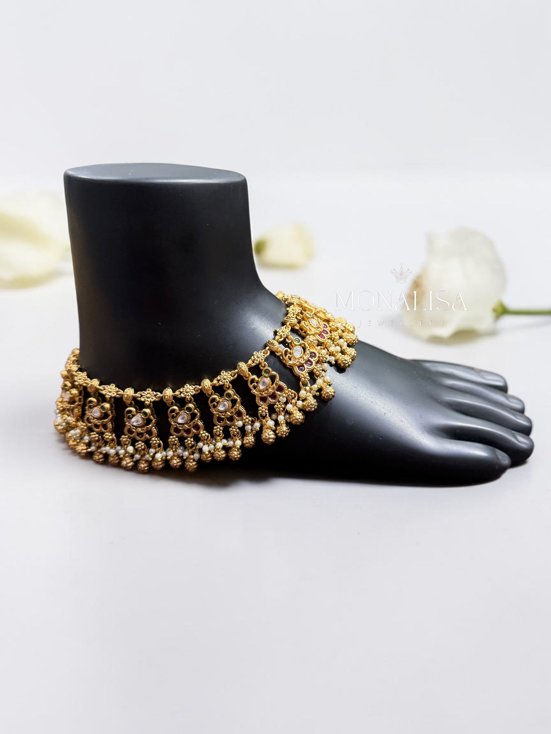 Nilam Antique designer Anklet