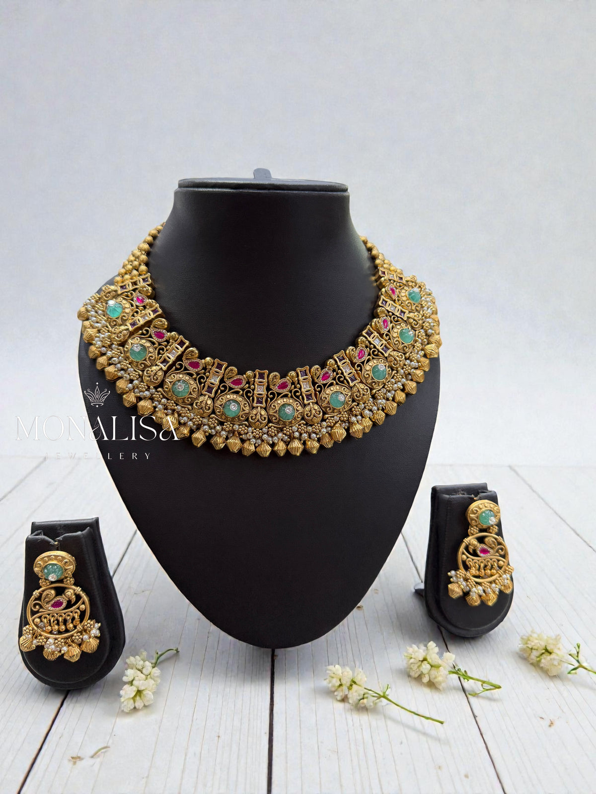 Ruhini Antique Designer Necklace Set