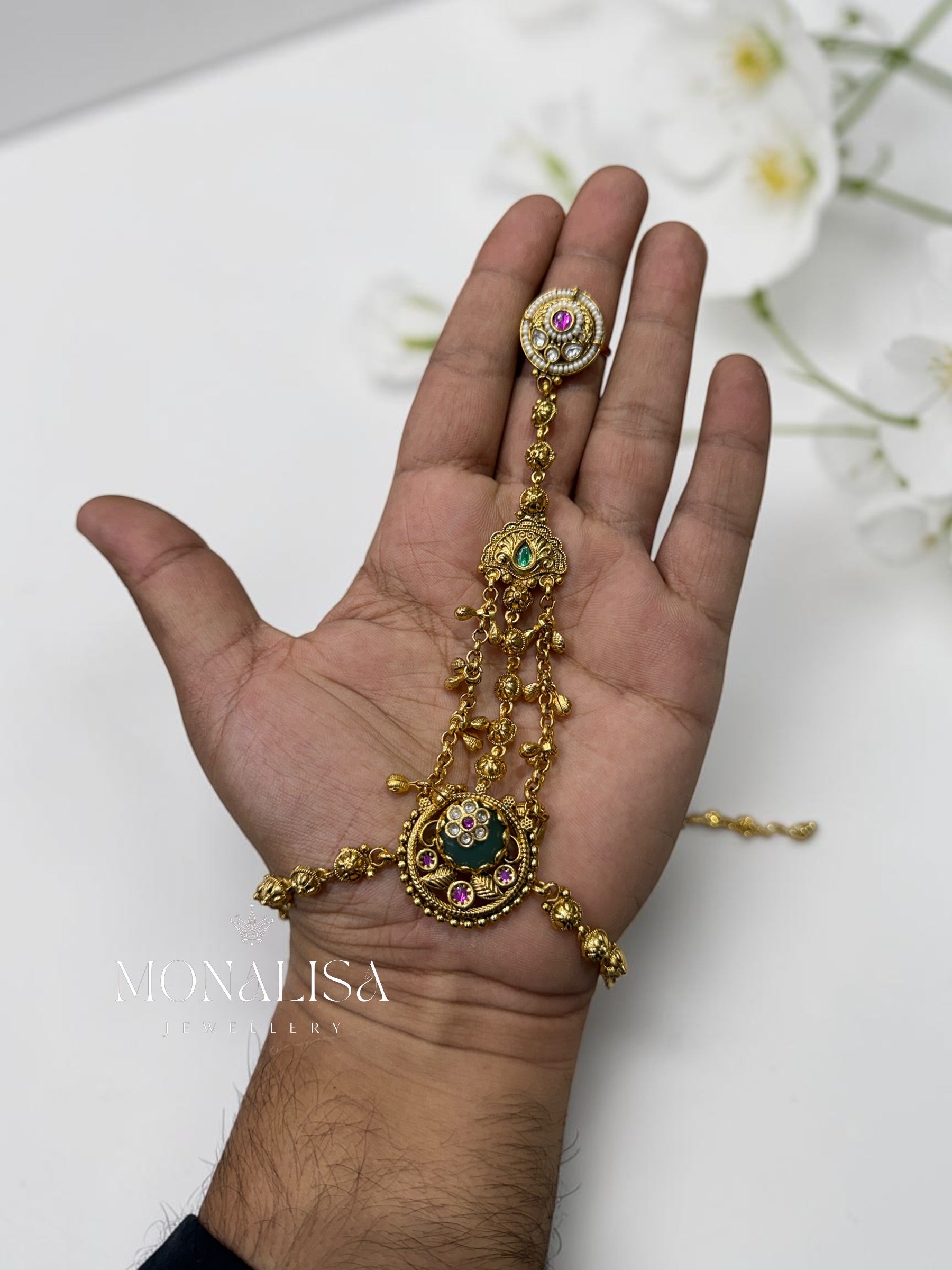 Vedika Antique Designer Hathphool
