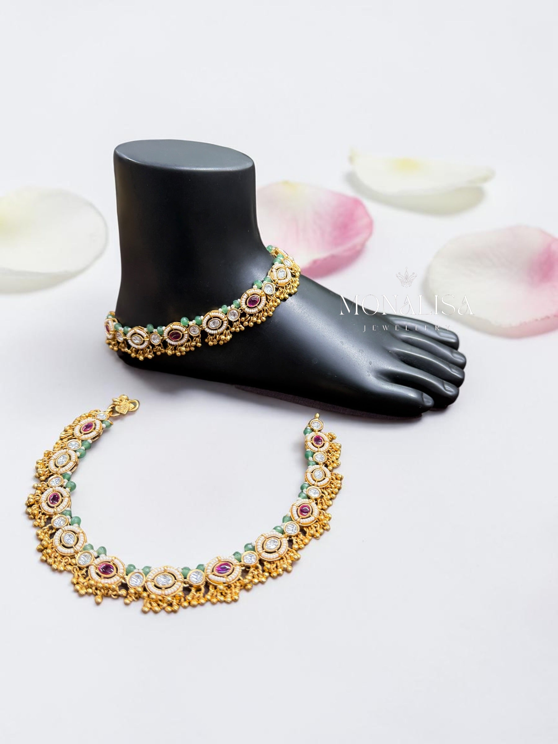 Pavani Antique designer Anklet