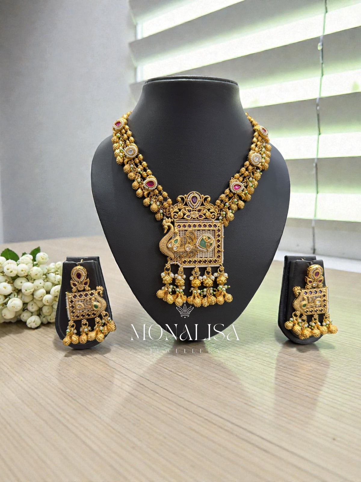 Aarna Antique Designer Necklace Set