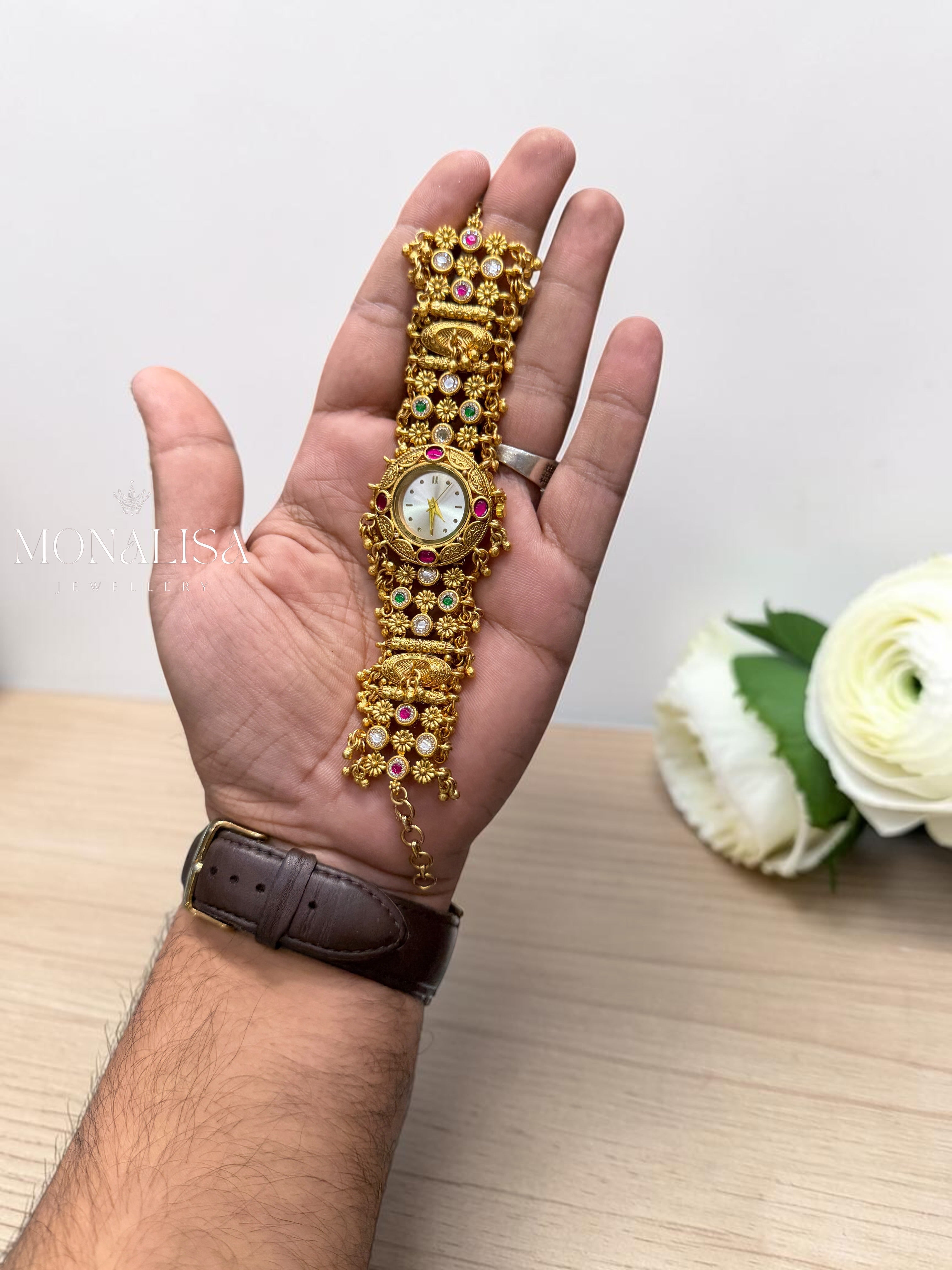 Tia Antique Designer Watch