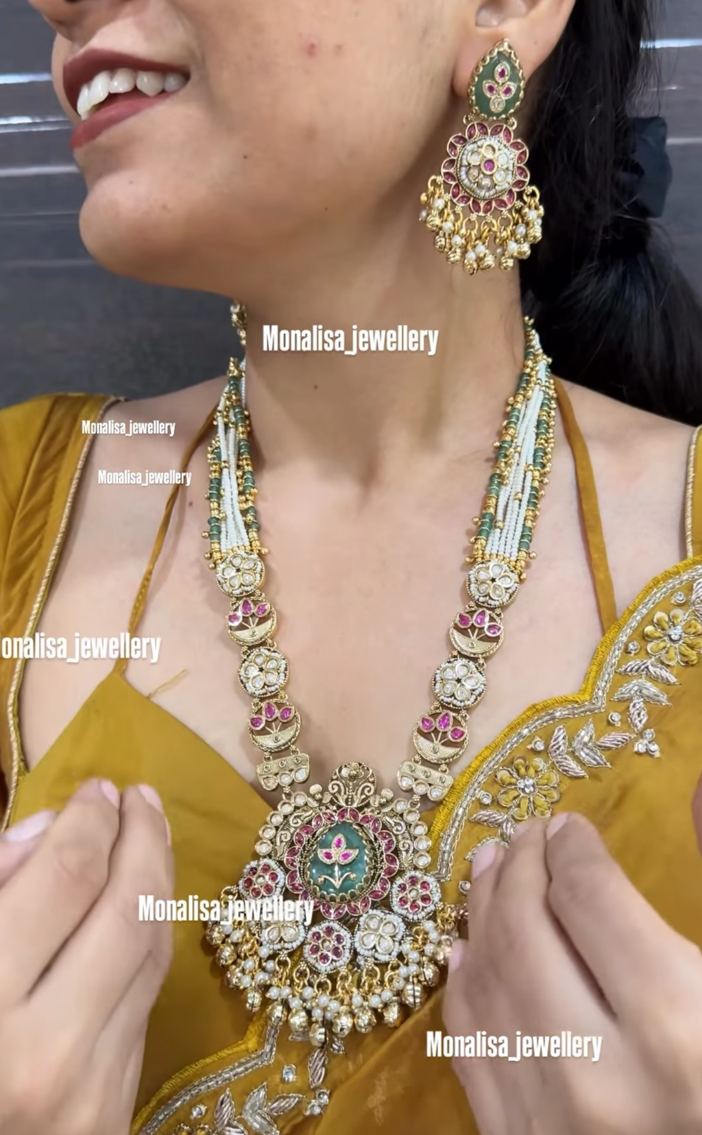 Annika Antique Designer Necklace Set