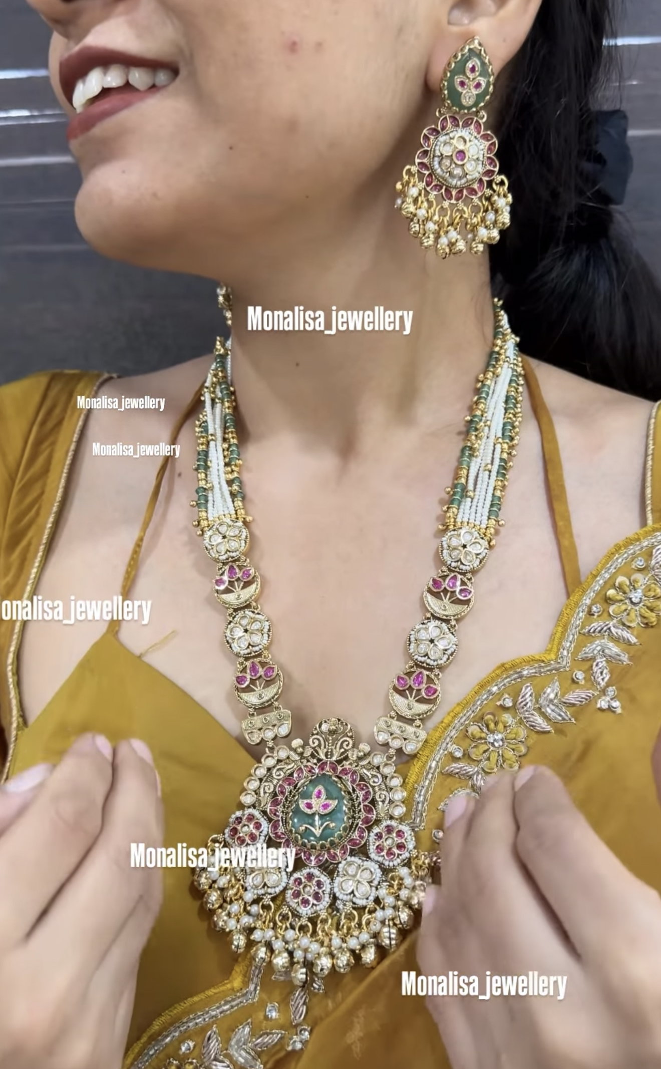 Annika Antique Designer Necklace Set