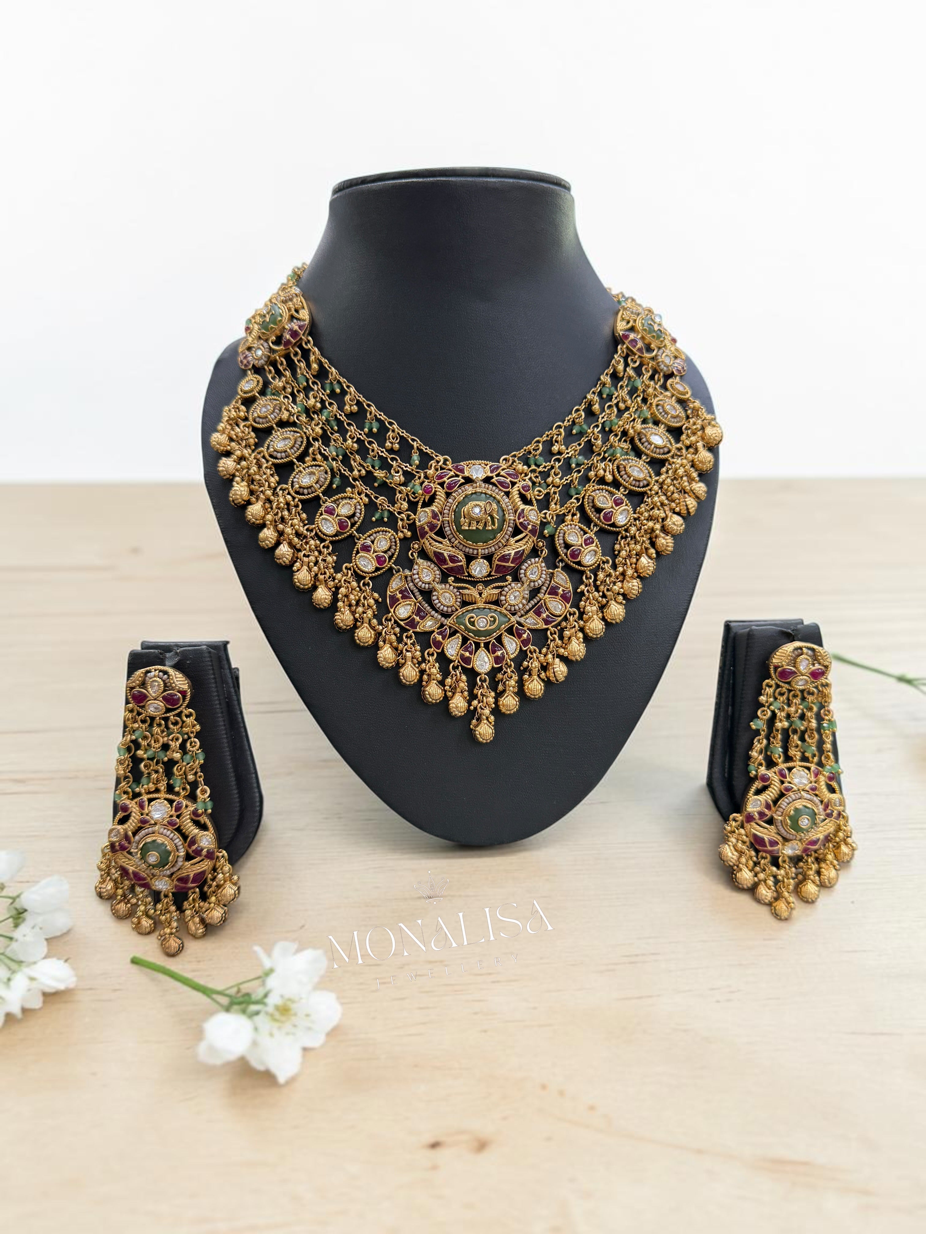 Anviska Antique Designer Necklace Set
