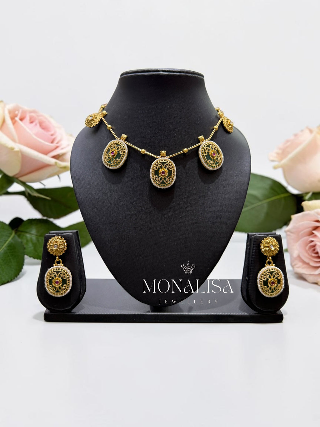 Dhara Antique designer Necklace Set