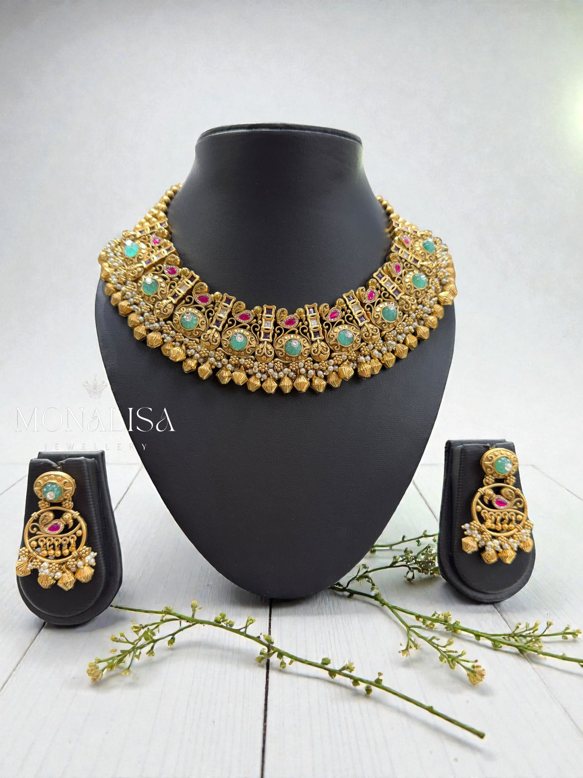 Ruhini Antique Designer Necklace Set