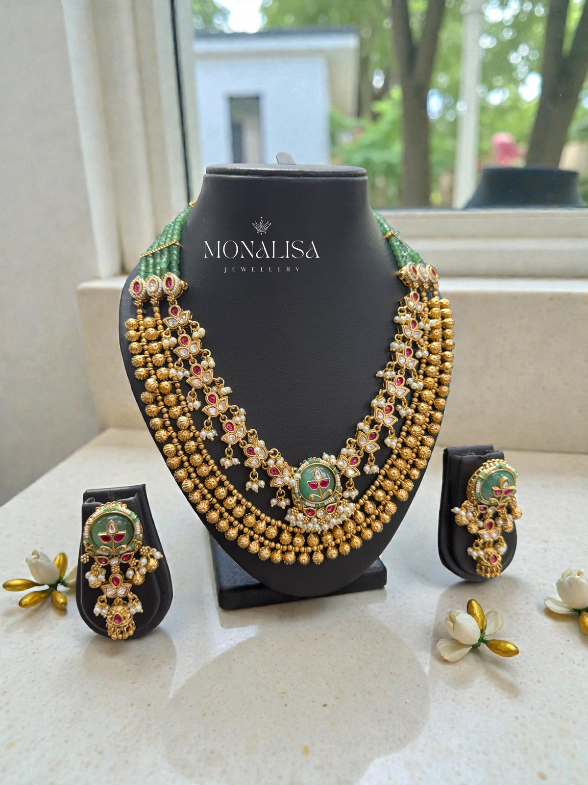Dijivya Antique Designer Necklace Set