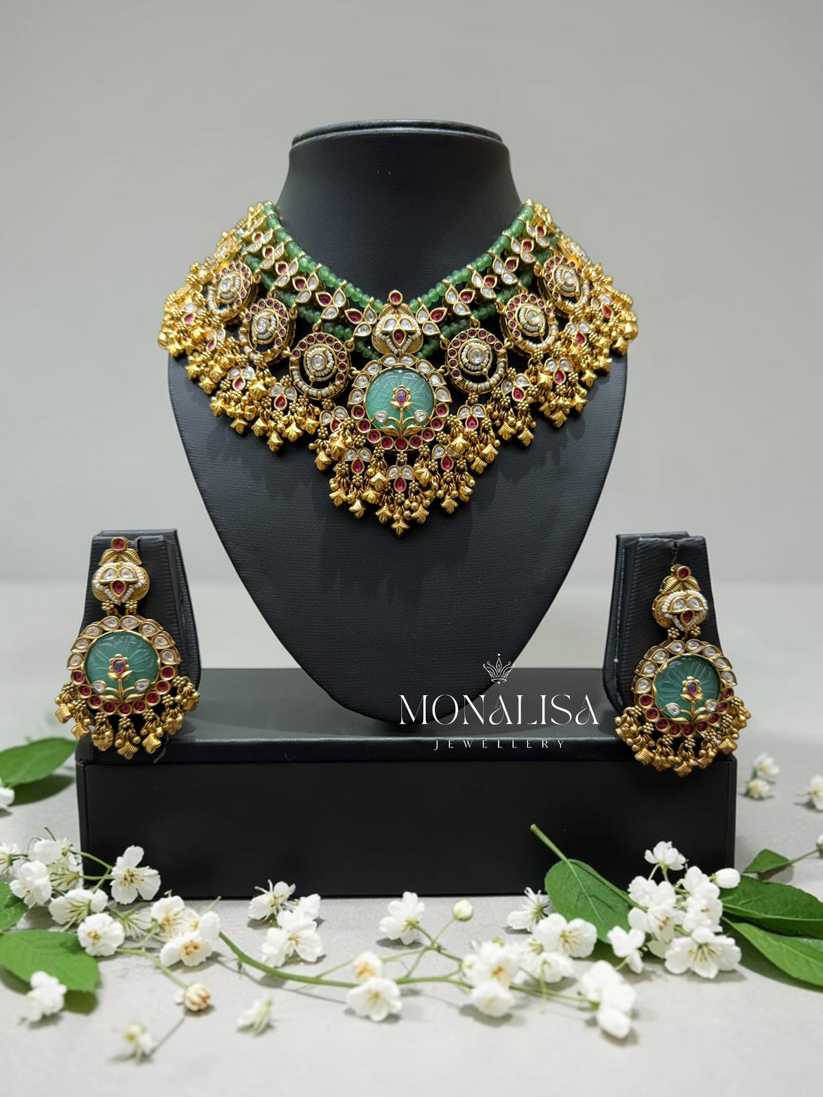 Twisha Antique Designer Necklace Set