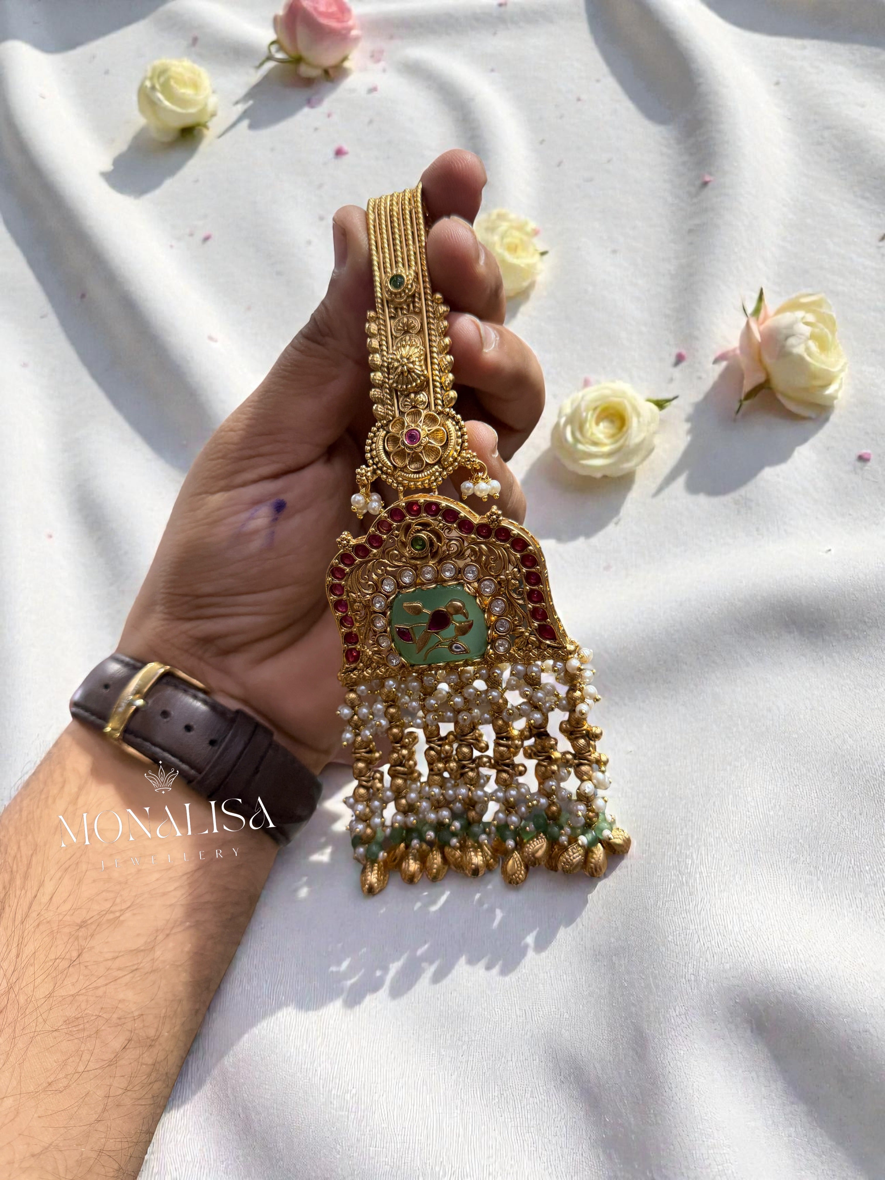Chidya Antique Designer Challa