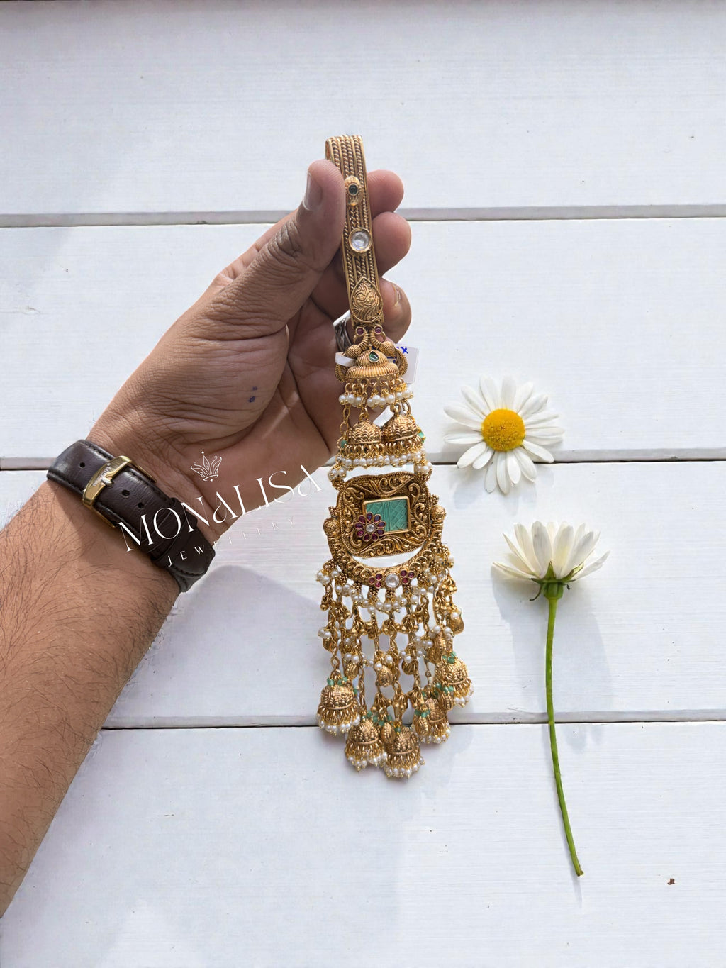 Pranika Antique Designer Challa