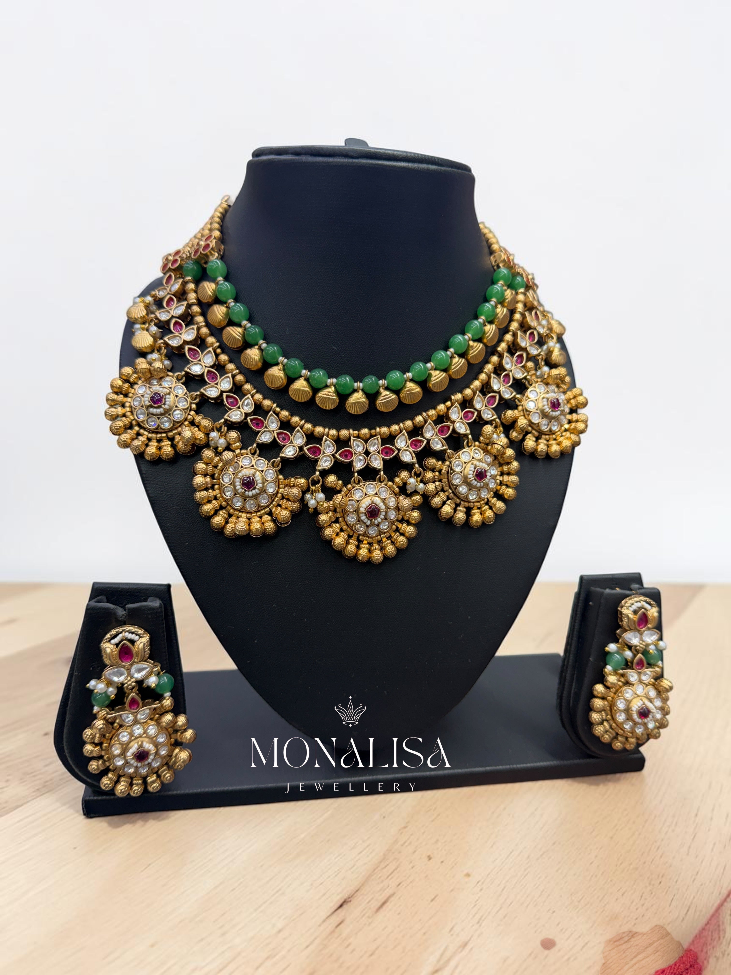 Surika Antique Designer Necklace Set