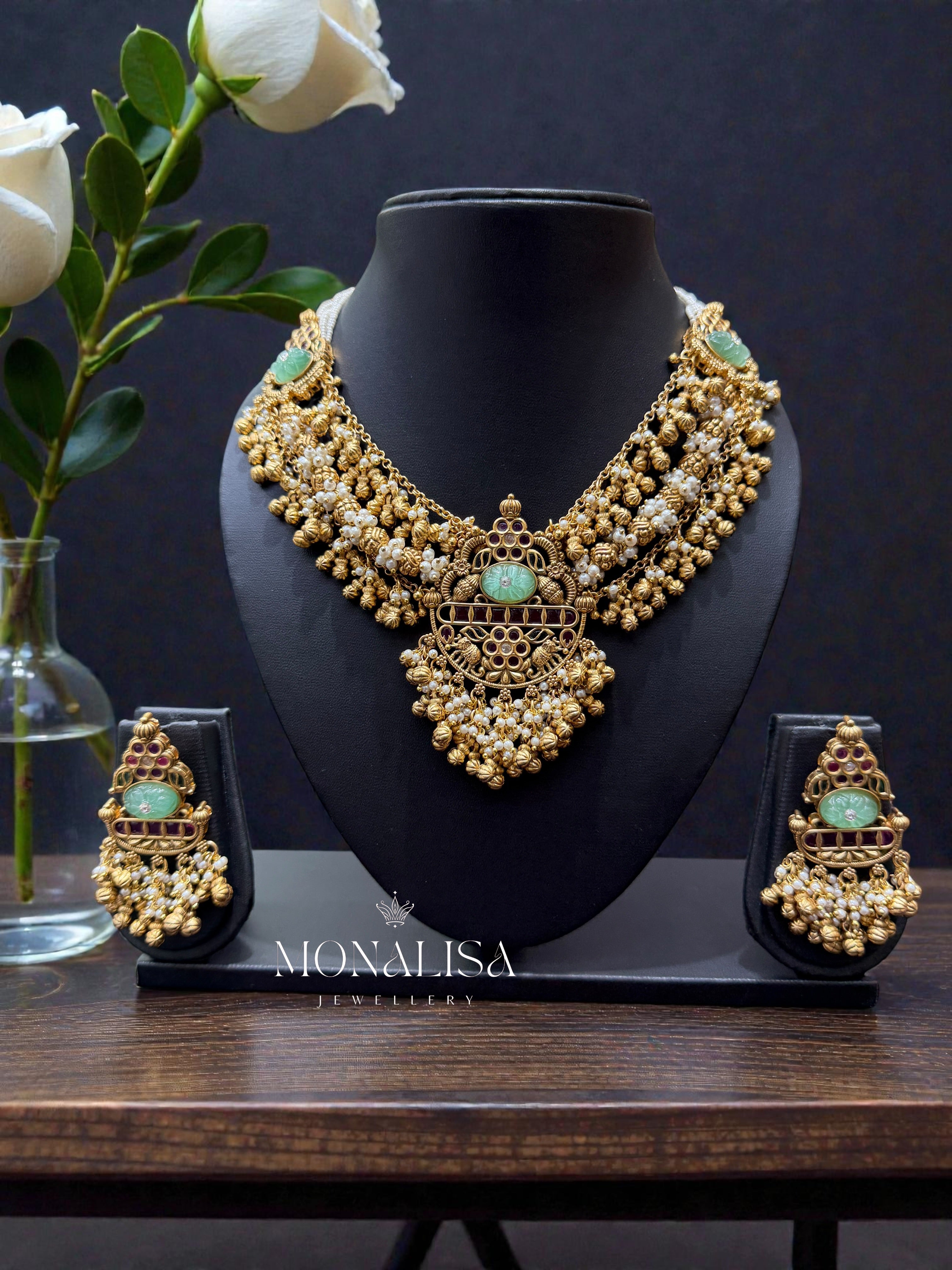 Shagun Antique Designer Necklace Set