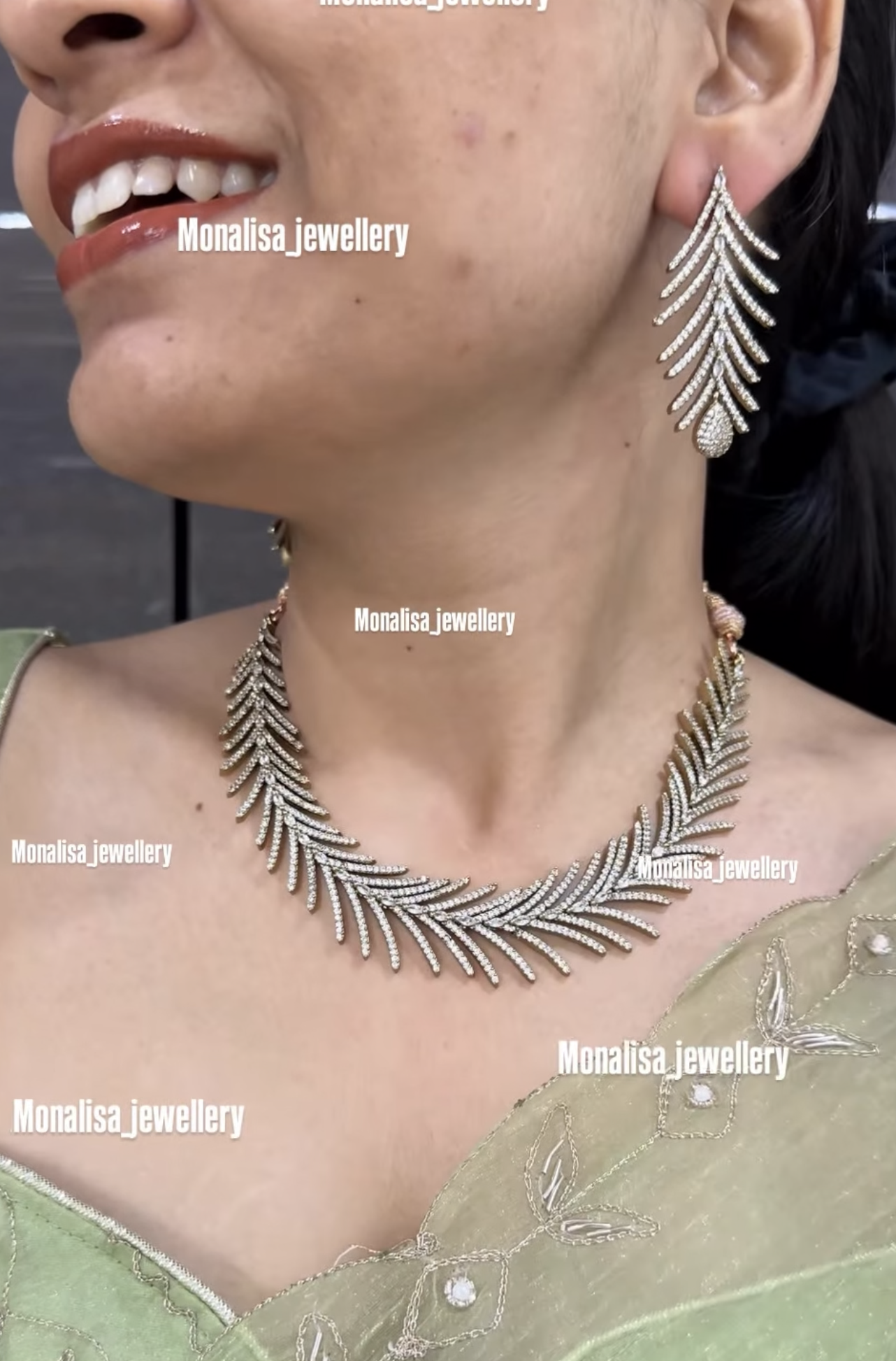 Atrangi Diamond Designer Necklace Set