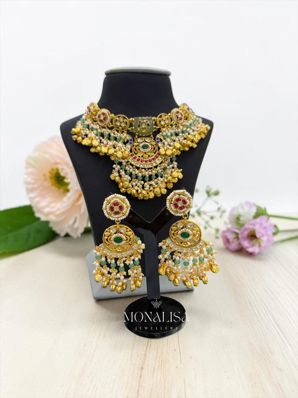 Anaira Antique Designer Necklace Set