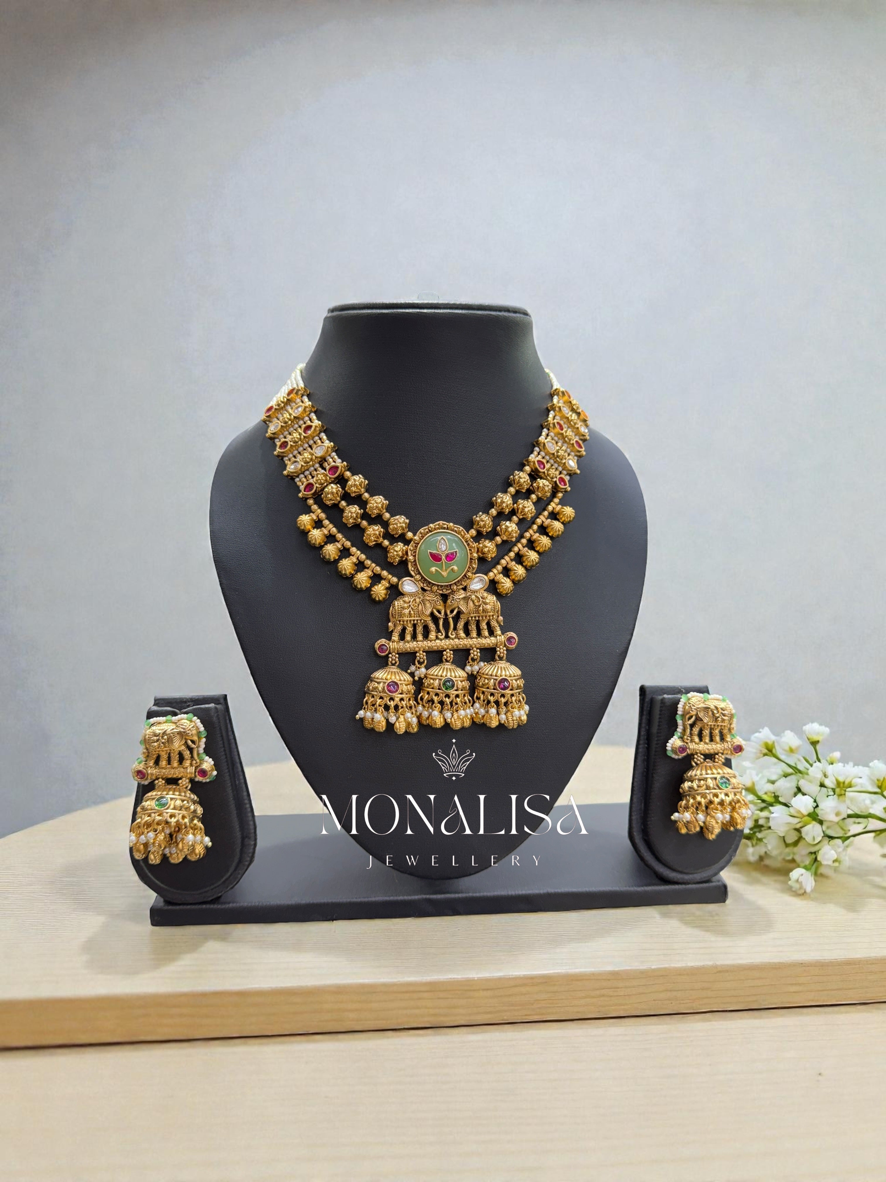 Keya Antique Designer Necklace Set