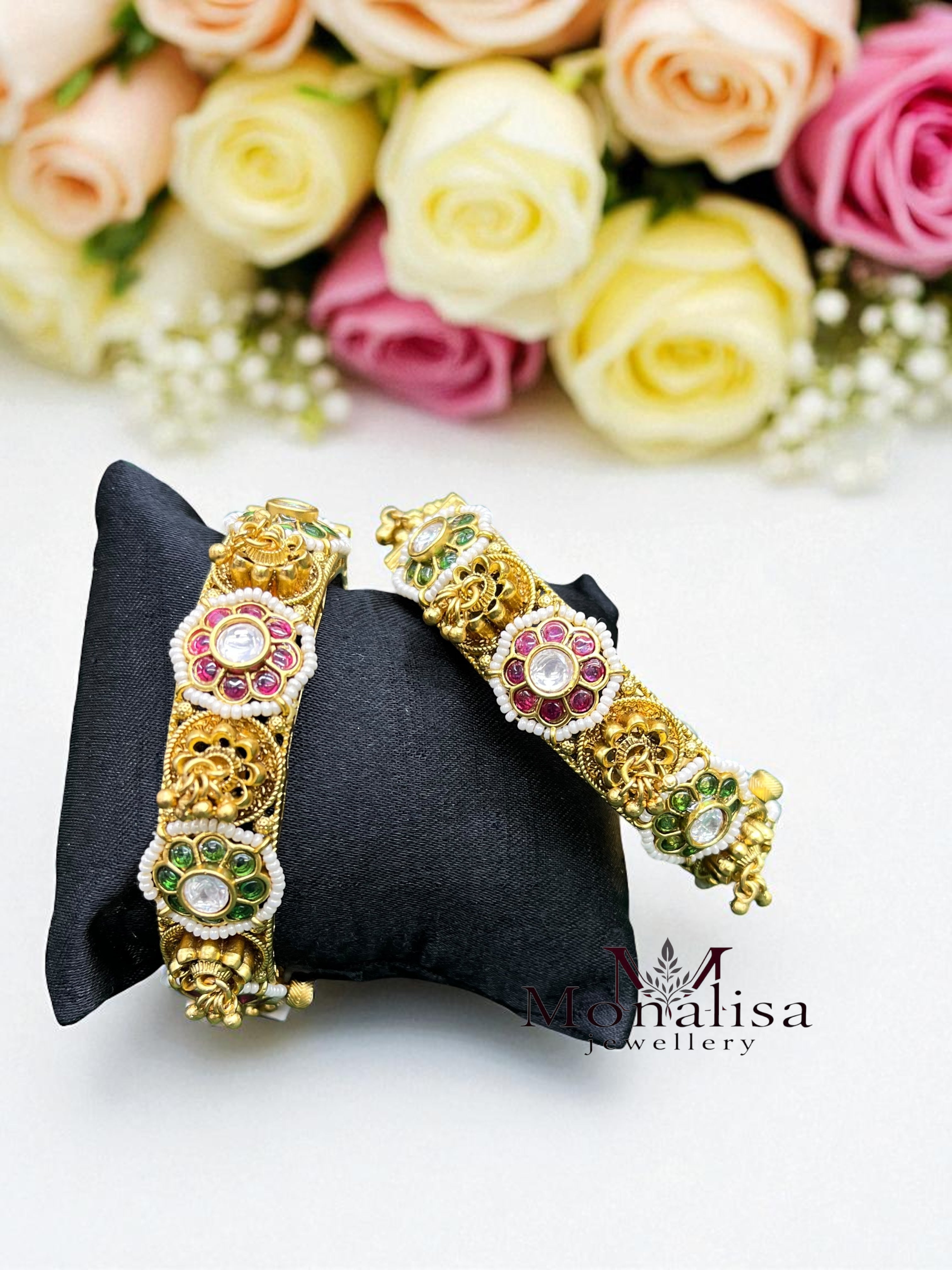 Ashmita Antique Designer Bangle