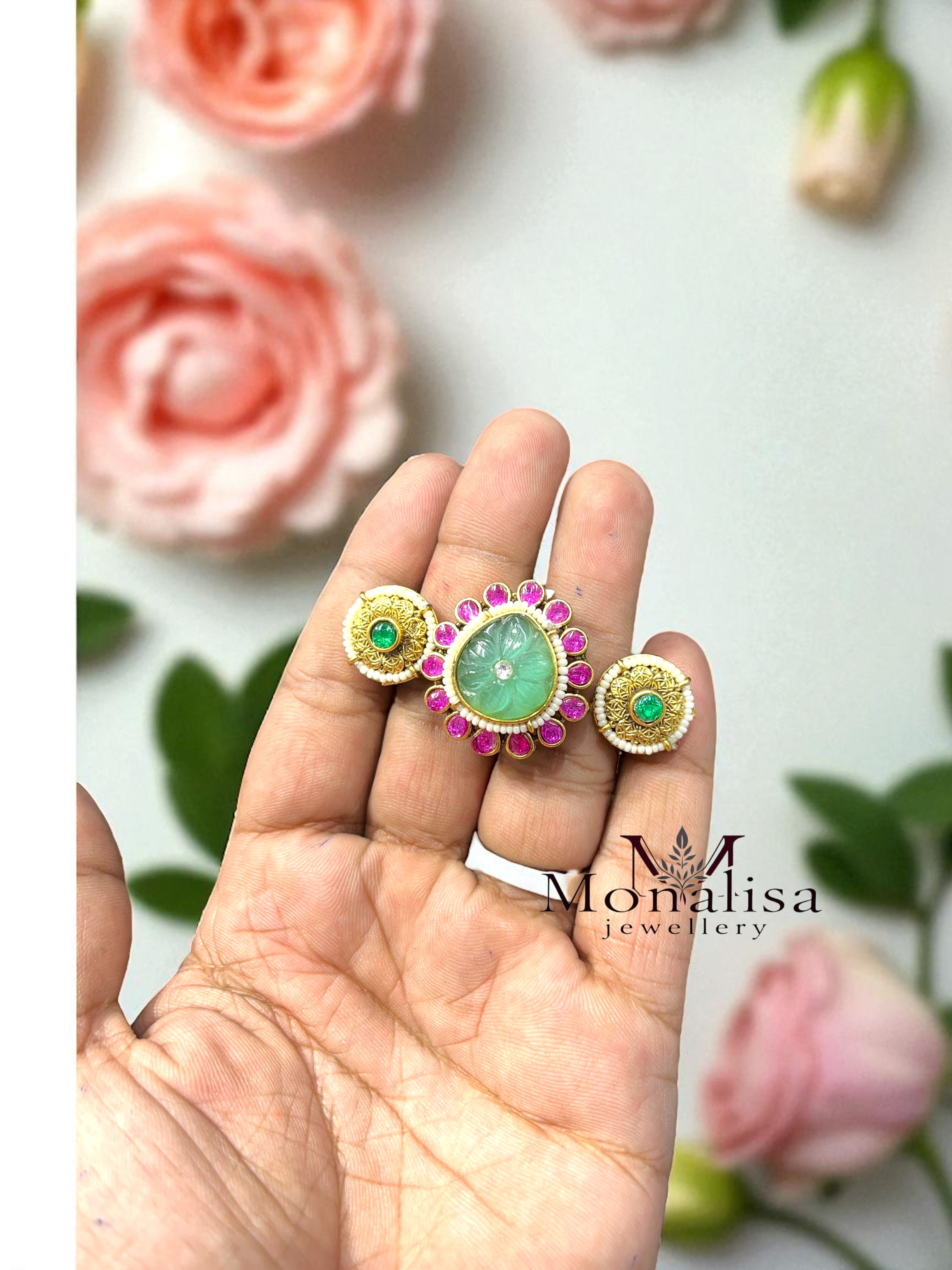 Muksa Finger Designer Ring