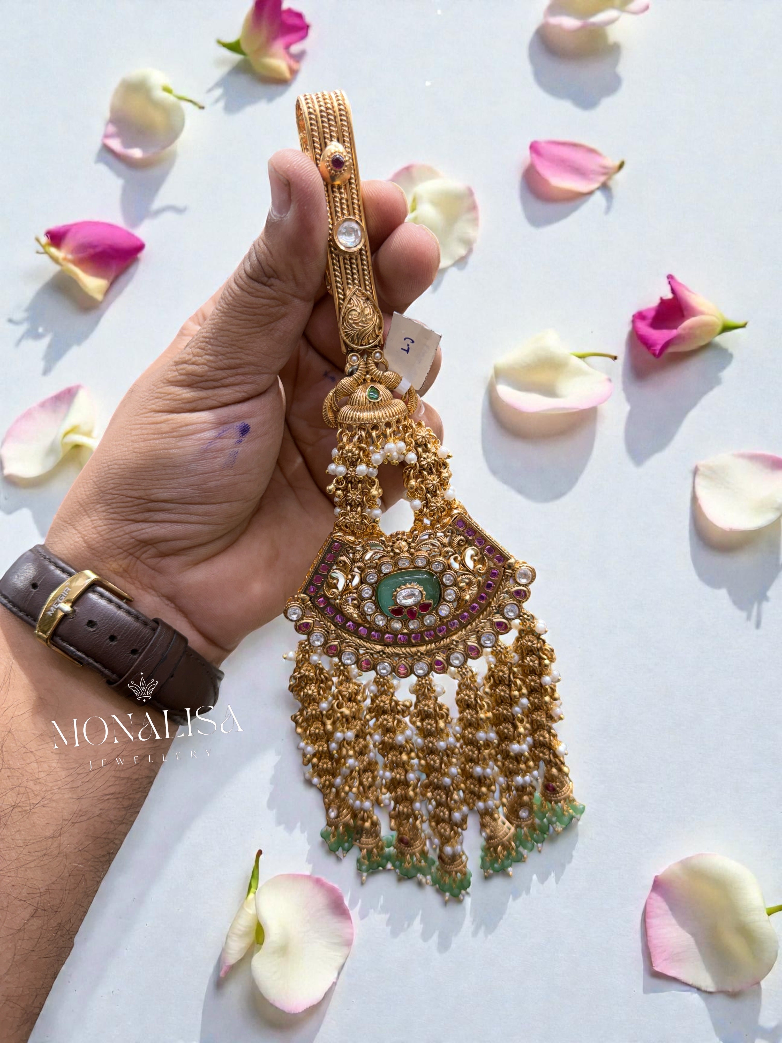 Kiraya Antique Designer Challa