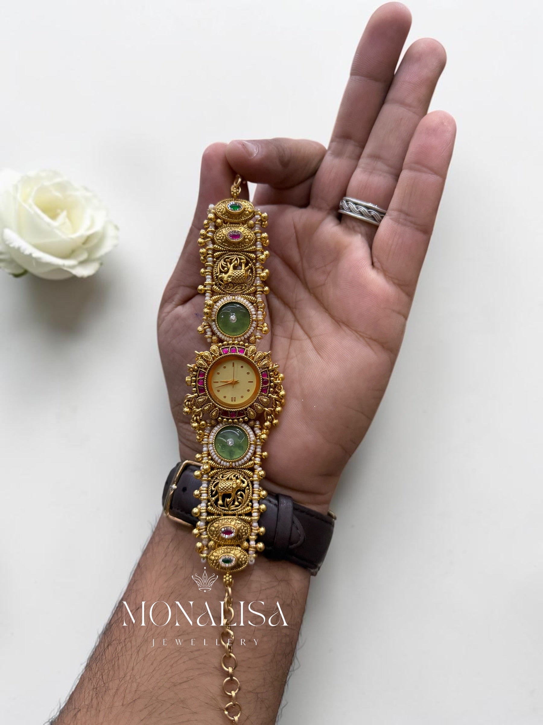 Ravina Antique Designer Watch