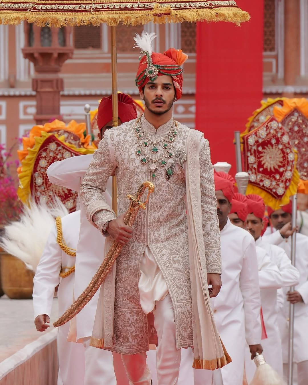 Ishan khattar Groom Combo Designer Necklace Set+kalangi