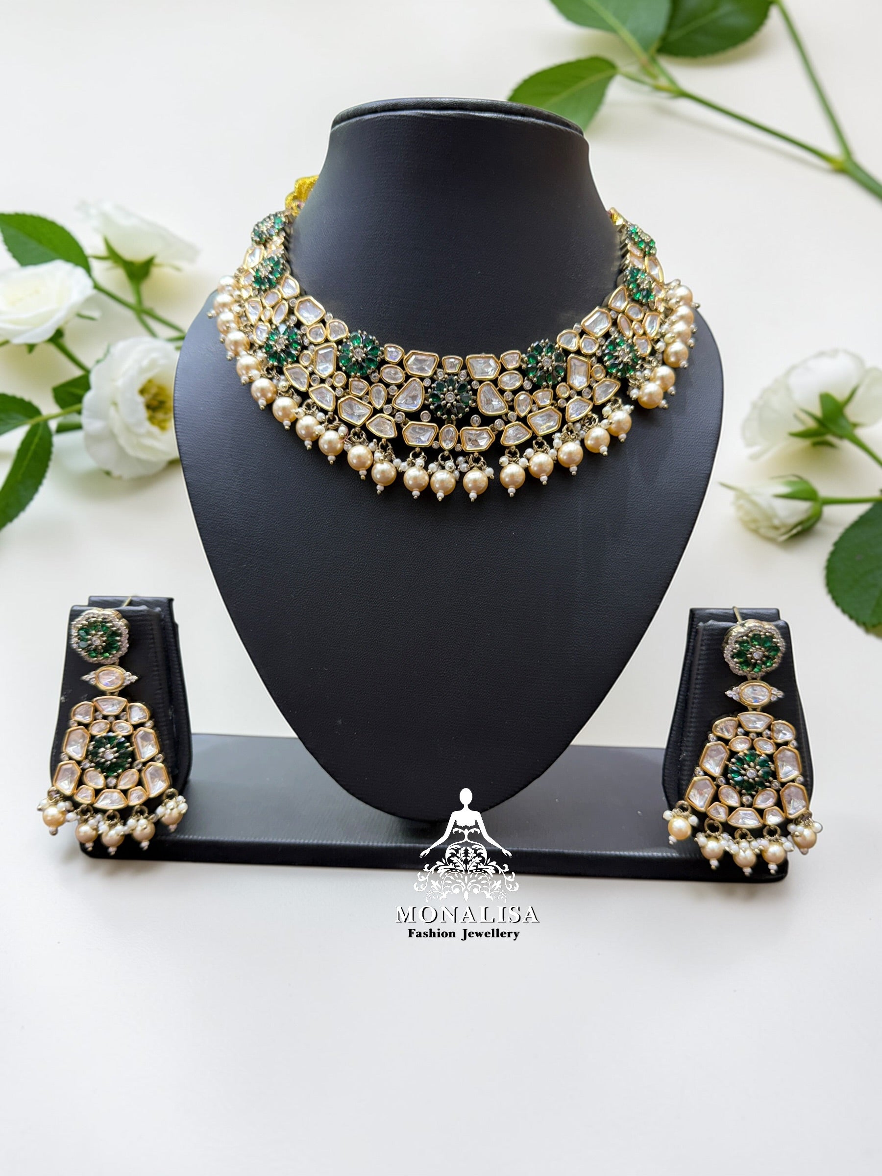 Misty Emerald Polki Designer Necklace Set