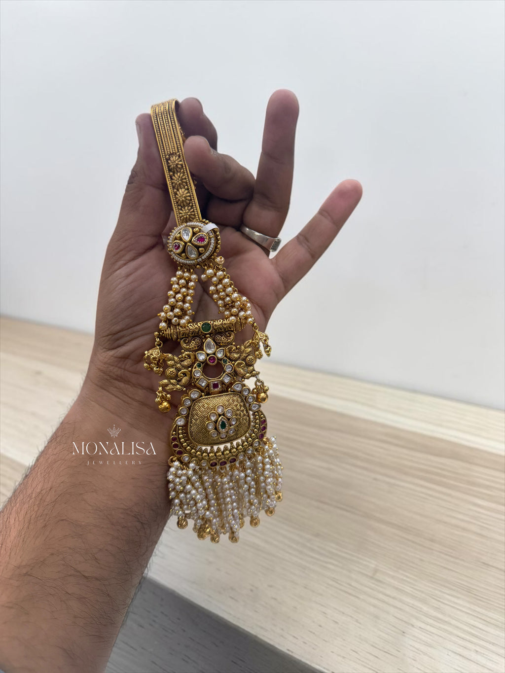 Minaka Antique Designer Challa