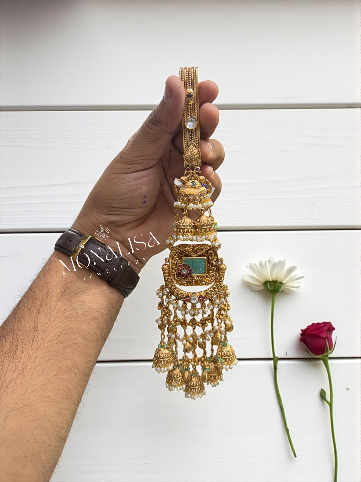 Pranika Antique Designer Challa