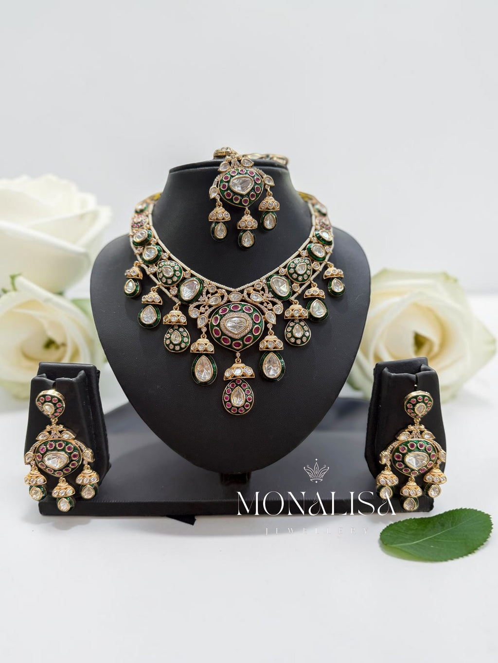 Hetvi Emerald Polki Designer Necklace Set
