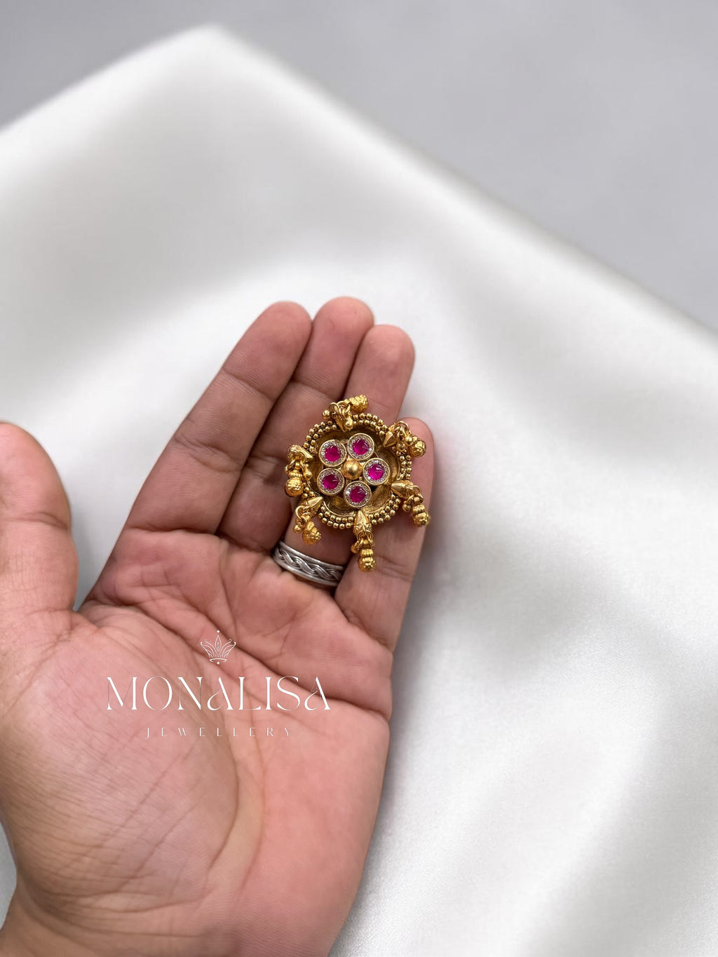 Anvi Antique Designer Ring