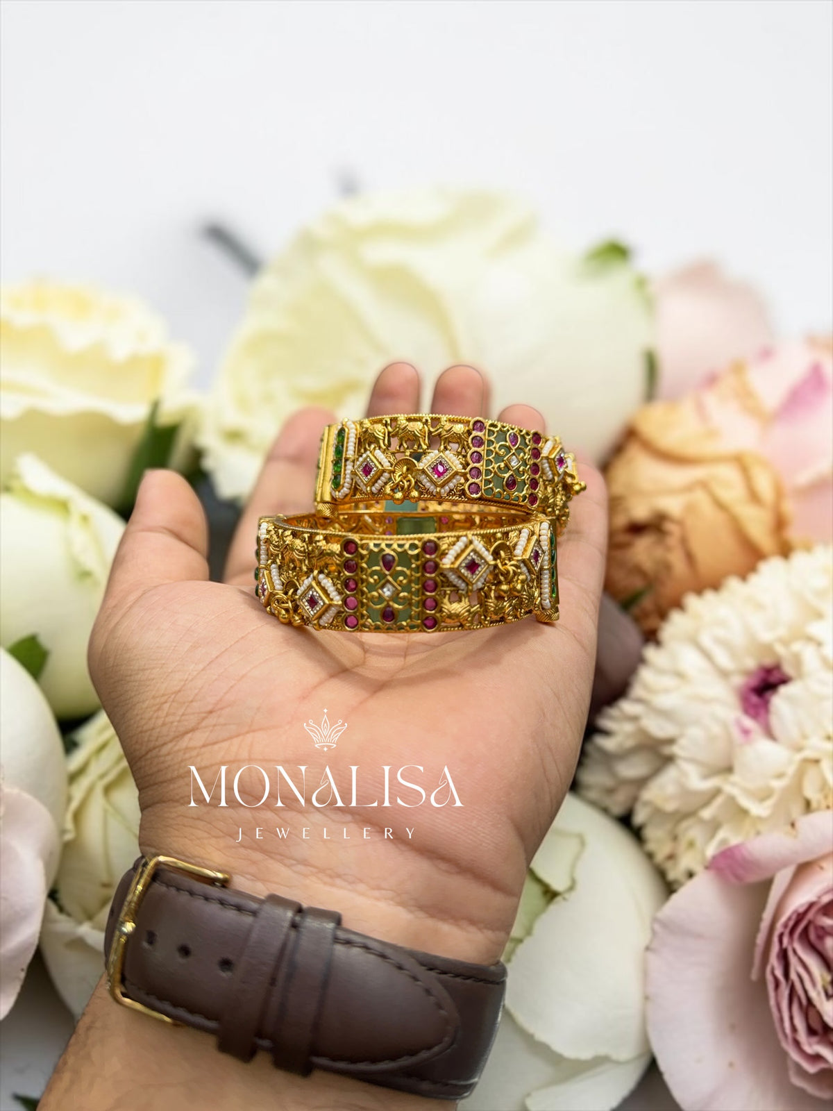 Sanvika Antique Designer Bangles