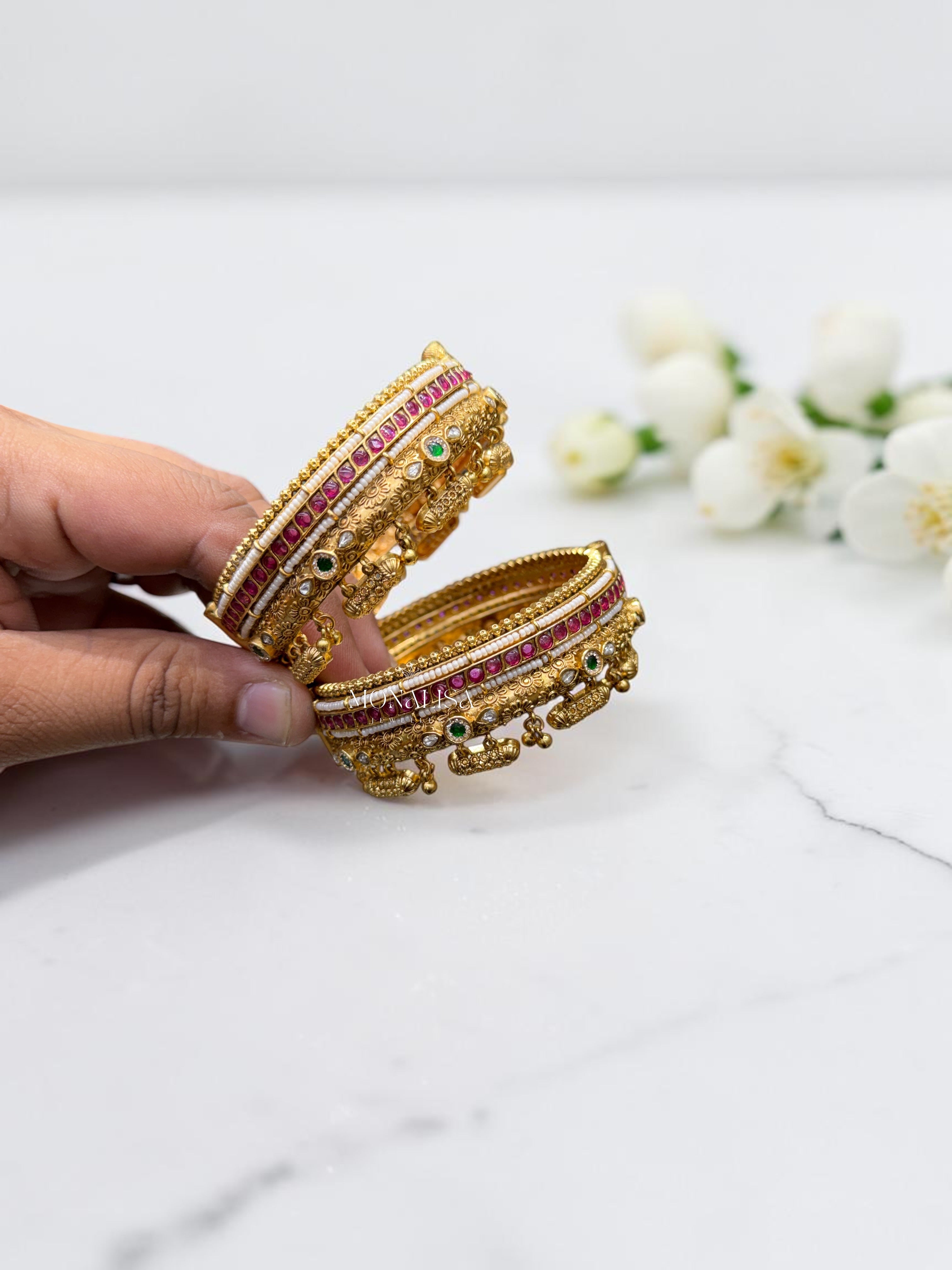 Jagruti Antique Designer Bangles
