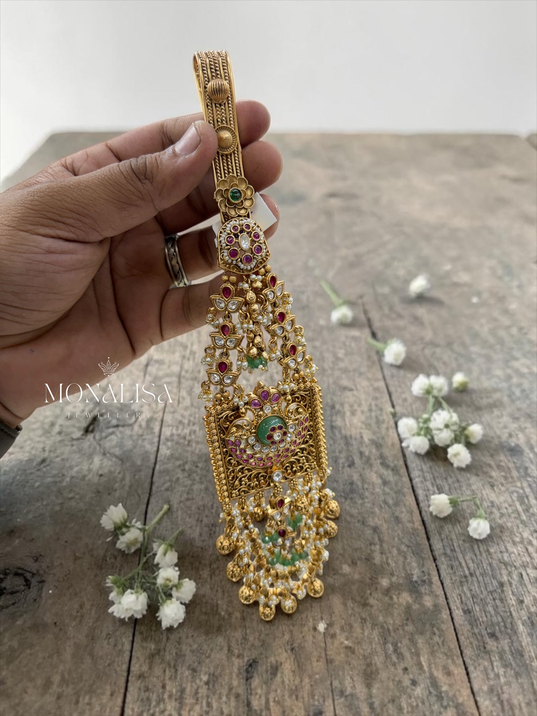 Dimpi Antique Designer Challa