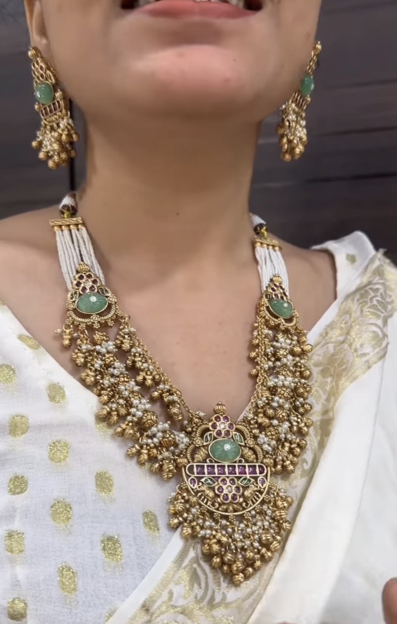 Anvee Antique Designer Necklace Set