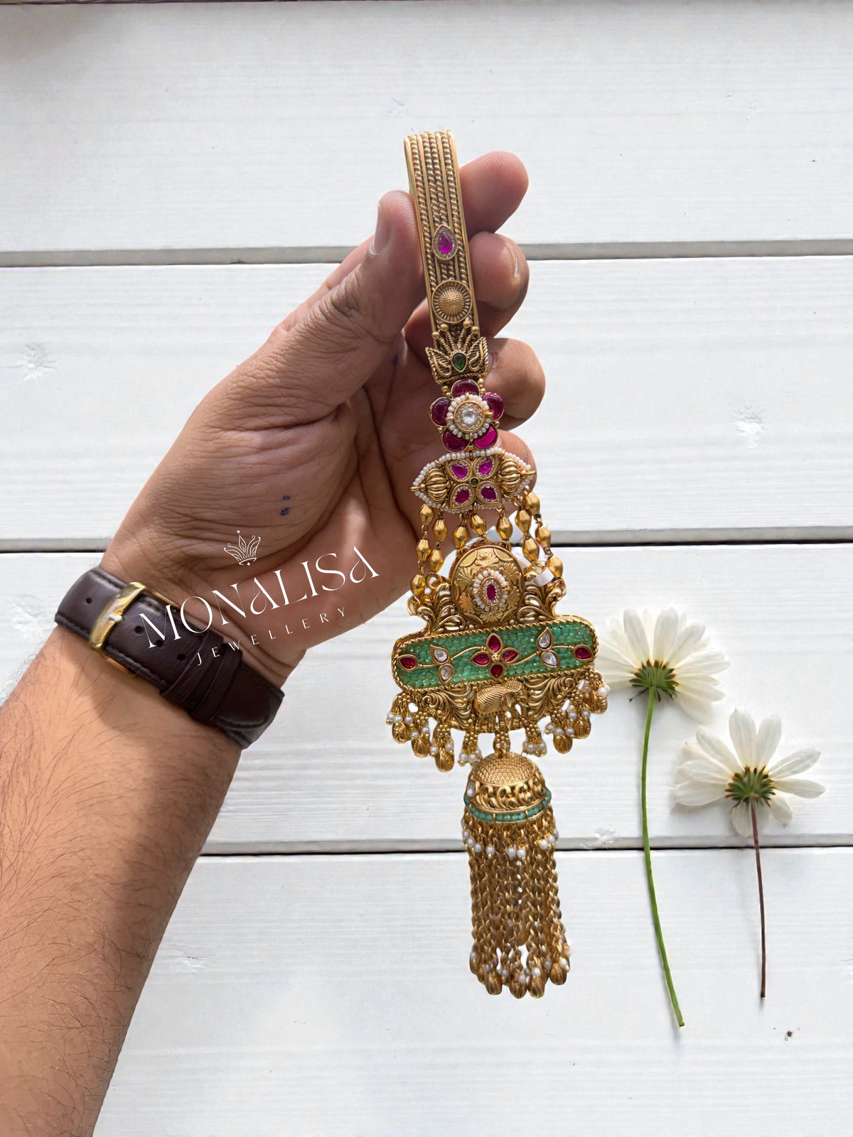 Devlika Pranika Antique Designer Challa