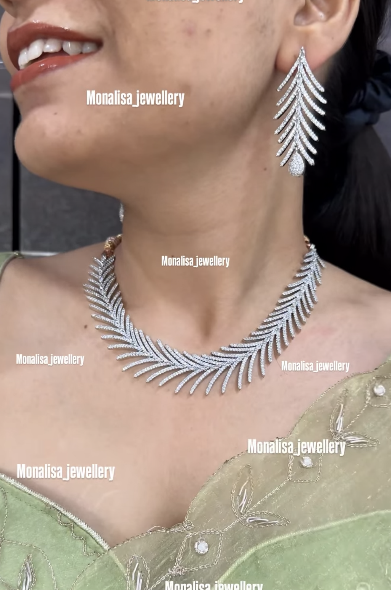 Atrangi Diamond Designer Necklace Set