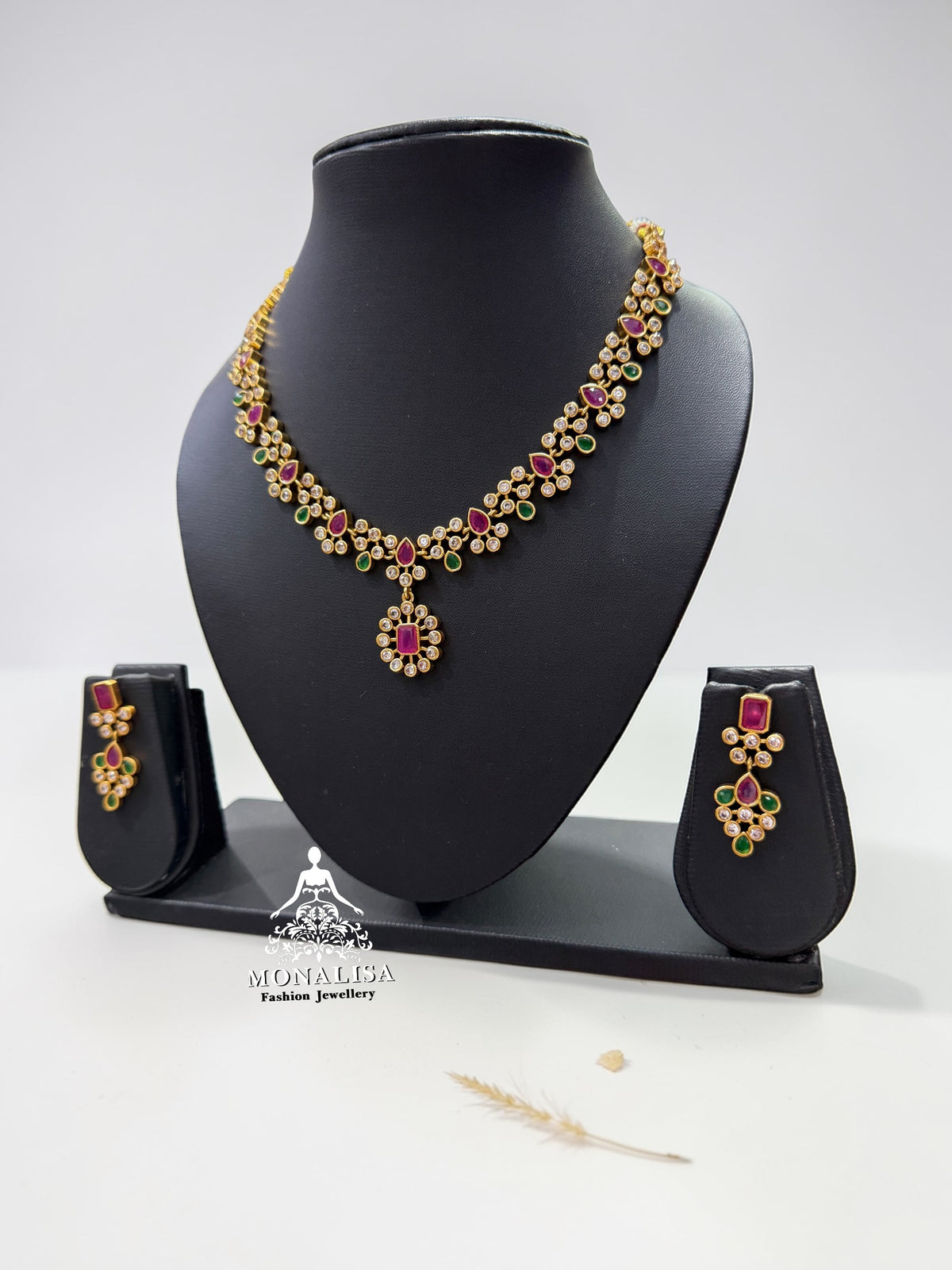 Rubina Antique designer Necklace Set