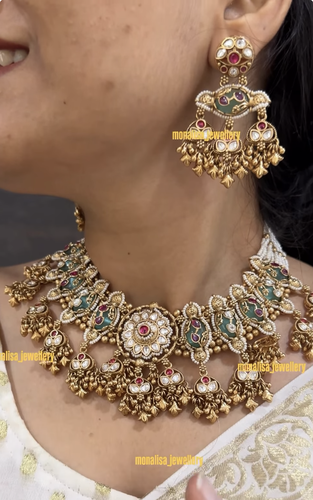 Preesha Antique Designer Necklace Set