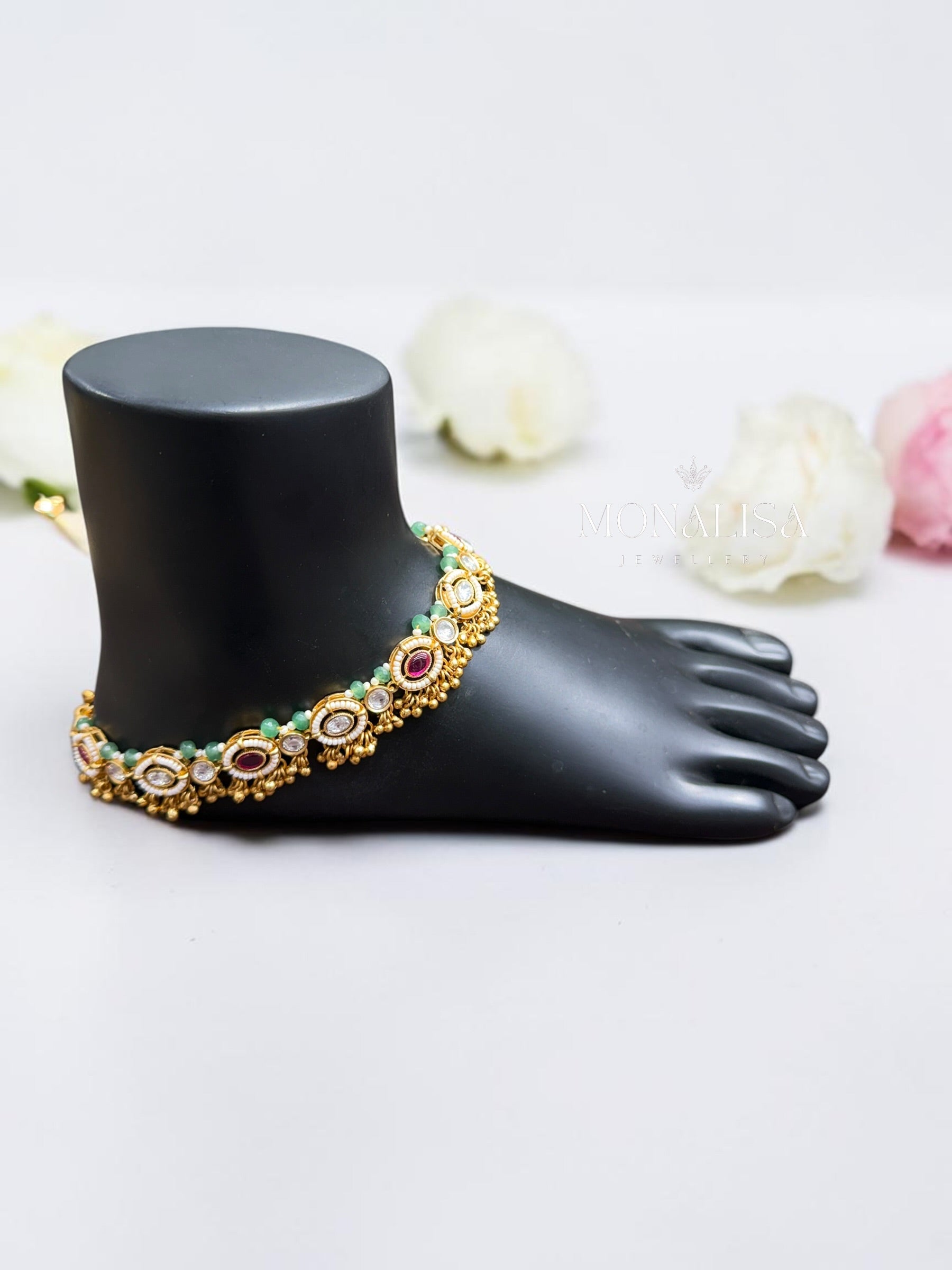 Pavani Antique designer Anklet