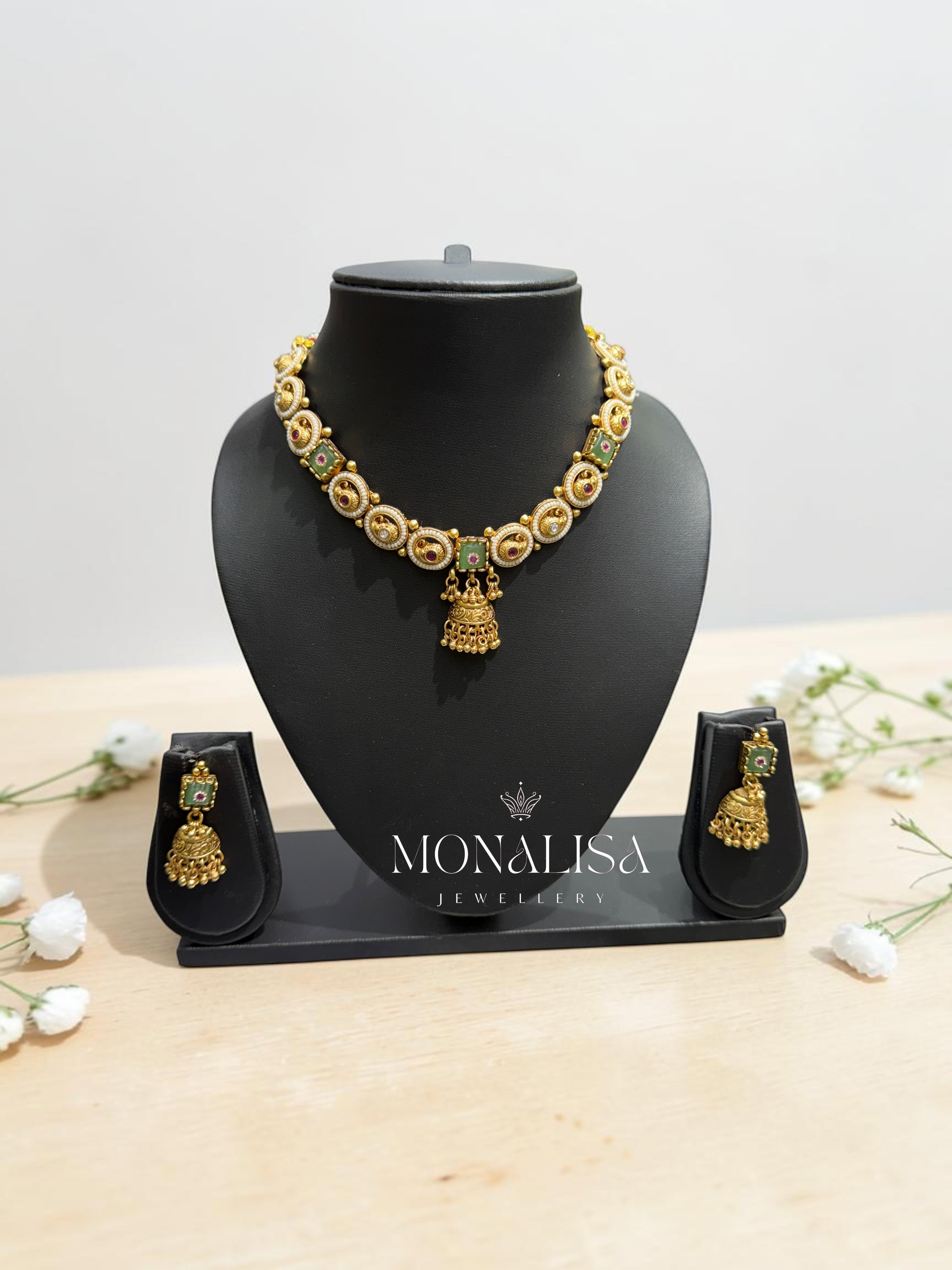 Ritvi Antique Designer Necklace Set